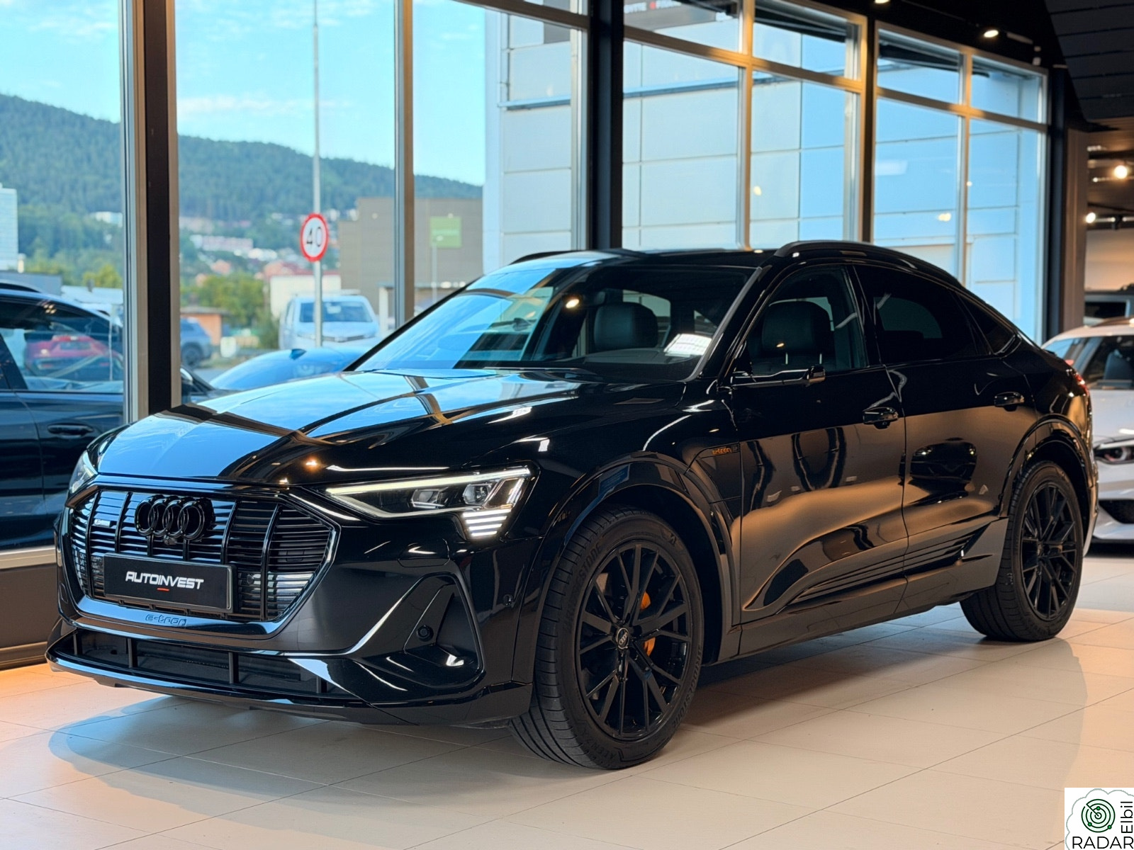 AUDI E TRON SPORTBACK 55 55 BLACK EDITION-NATTSYN-HUD-B&O-SOFT CL-NYBILGARANTI