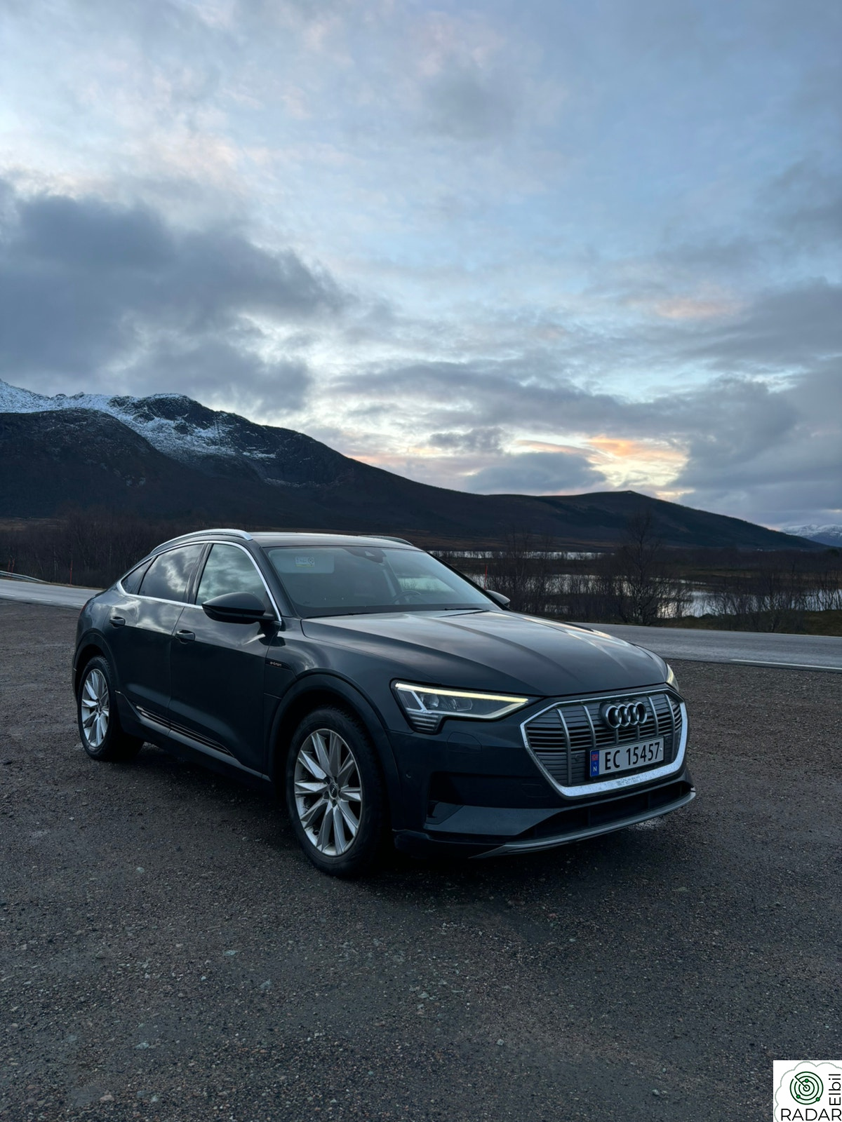 AUDI e-tron Sportback 55 55 Sportback Advanced Business