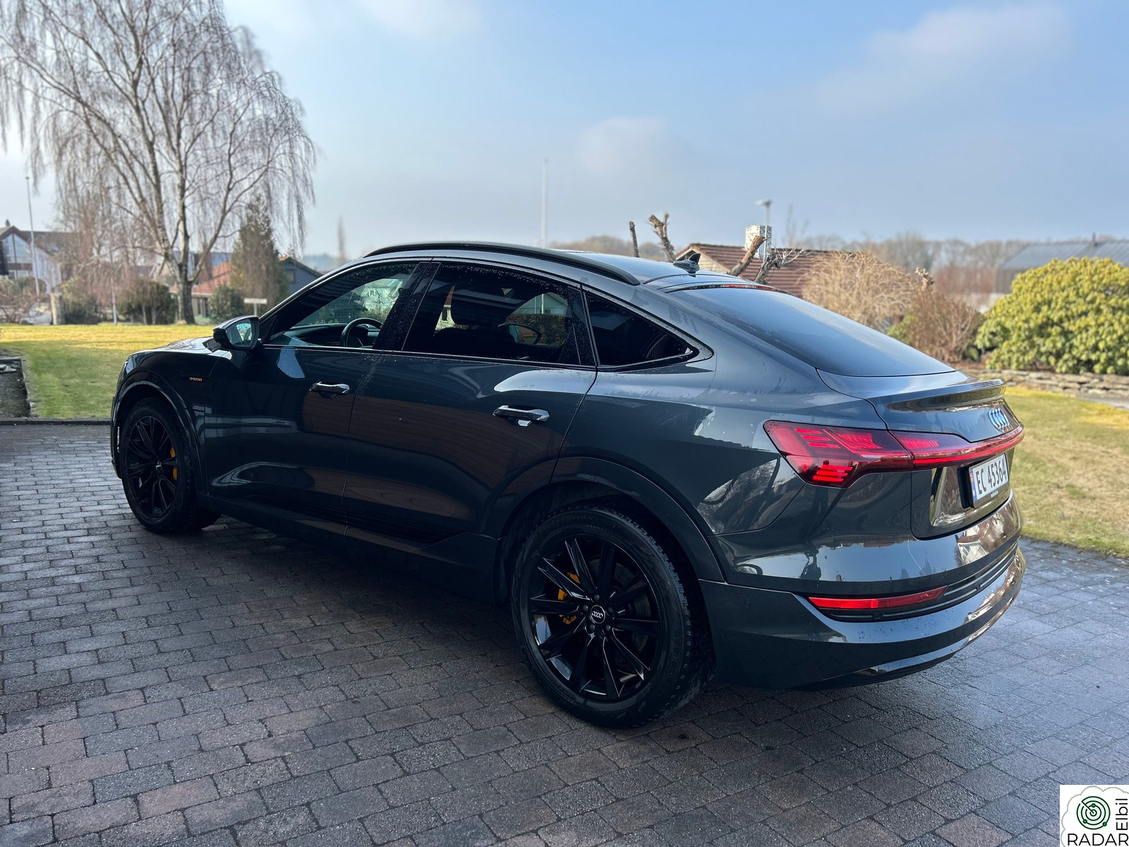 AUDI e-tron Sportback 50 50 Sportback Advanced Sport