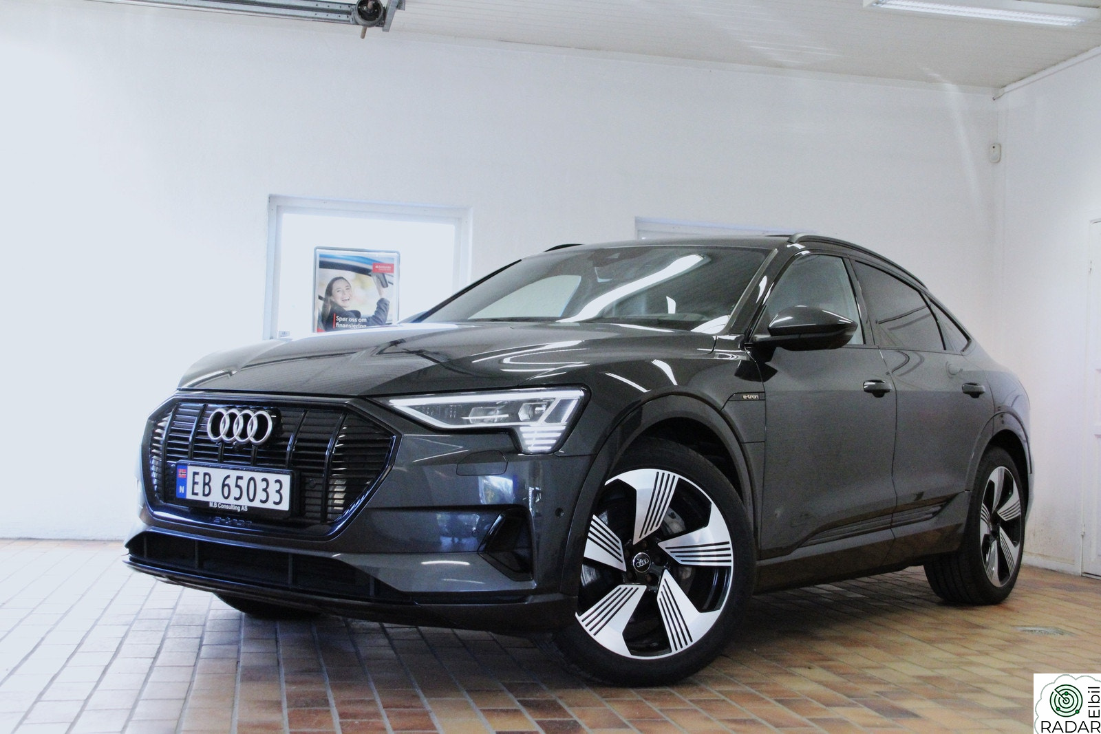 AUDI e-tron Sportback 55 55 ADVANCE SPORT+MATRIX+B&O+LUFT+KROK+PANO+BLACK OPTIKK