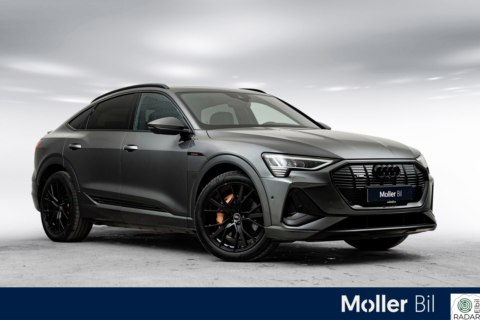 AUDI E TRON SPORTBACK 55 55 SB S Line Sport Black-Matrix-B&O-H.feste-Panorama-mm