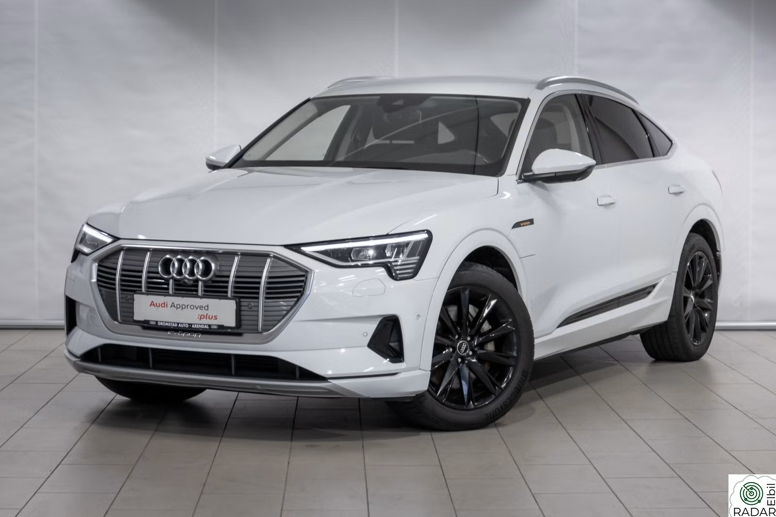 AUDI e-tron Sportback 50 50 Sportback S line Sport