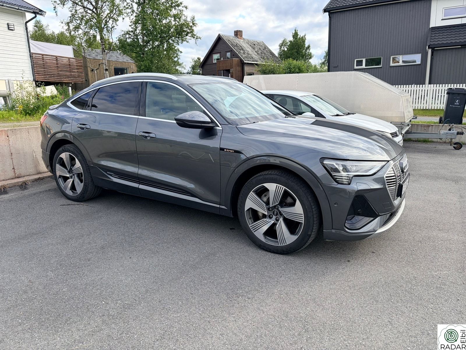 AUDI e-tron Sportback 50 50 S-line/HENGERF/PANO/HUD/KEYLESS+++