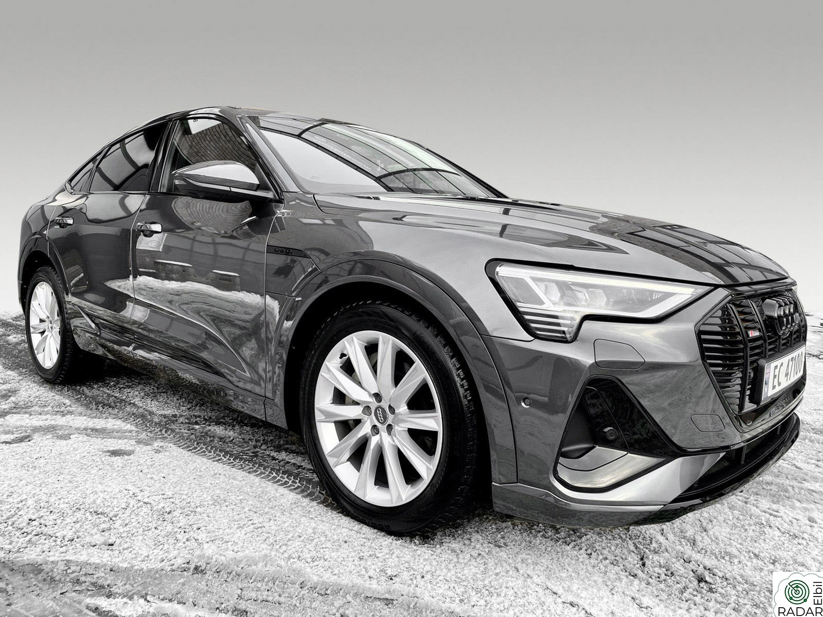 AUDI e-tron Sportback 55 55 Sportback S line sport x 2, Panorama, krok ++