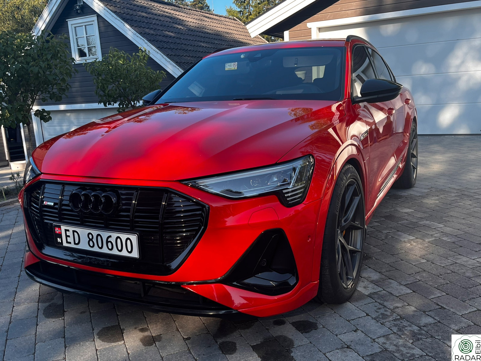 AUDI e-tron Sportback 55 55 Sportback S line Sport