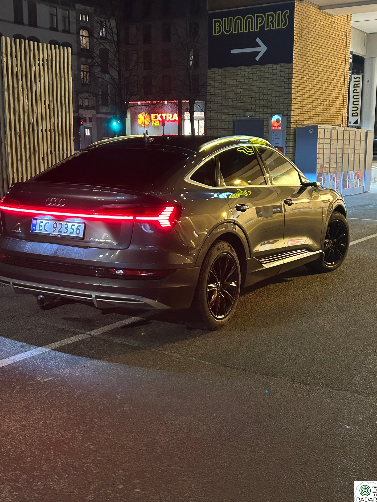 AUDI E TRON SPORTBACK 55 55 Sportback/Matrix/Skinn/360/21/Service/Garanti/EU