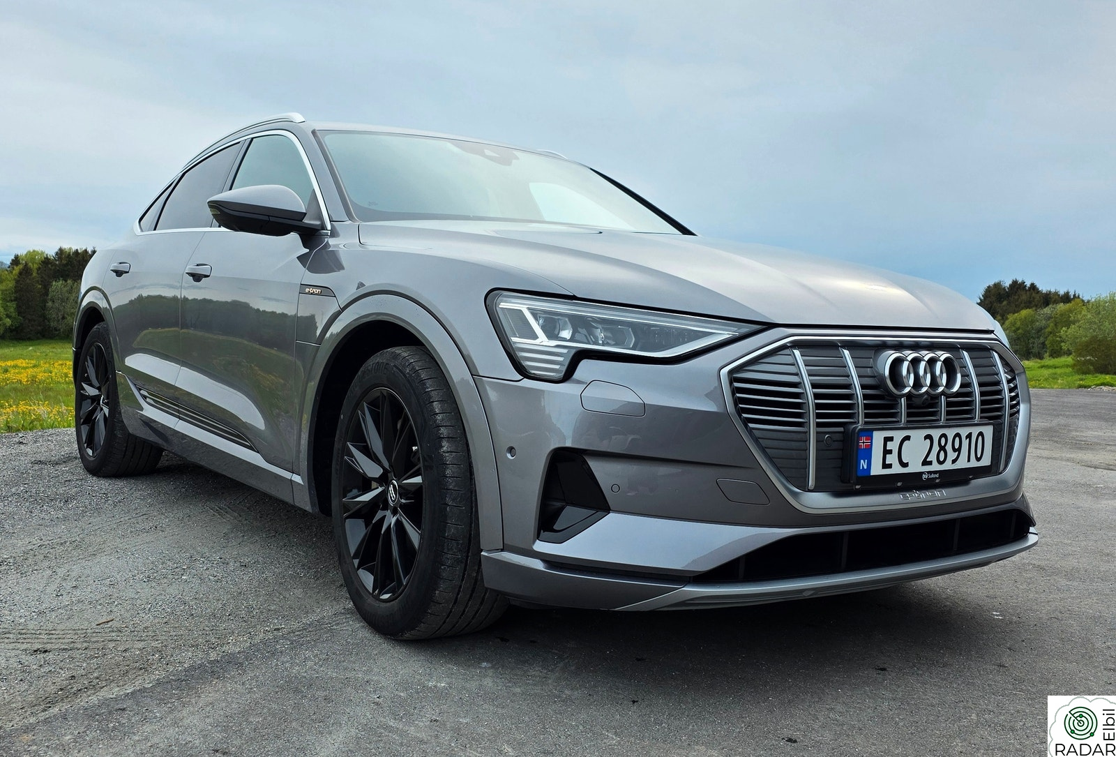AUDI e-tron Sportback 55 55 Sportback Advanced Sport