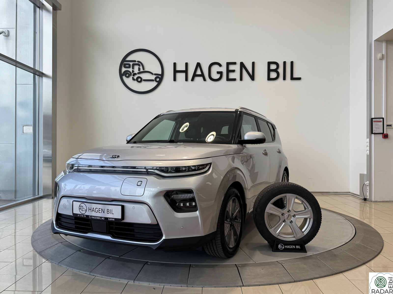 KIA SOUL EXCLUSIVE / SKINN / NAVI / R.KAMERA / 8XALU / DAB+