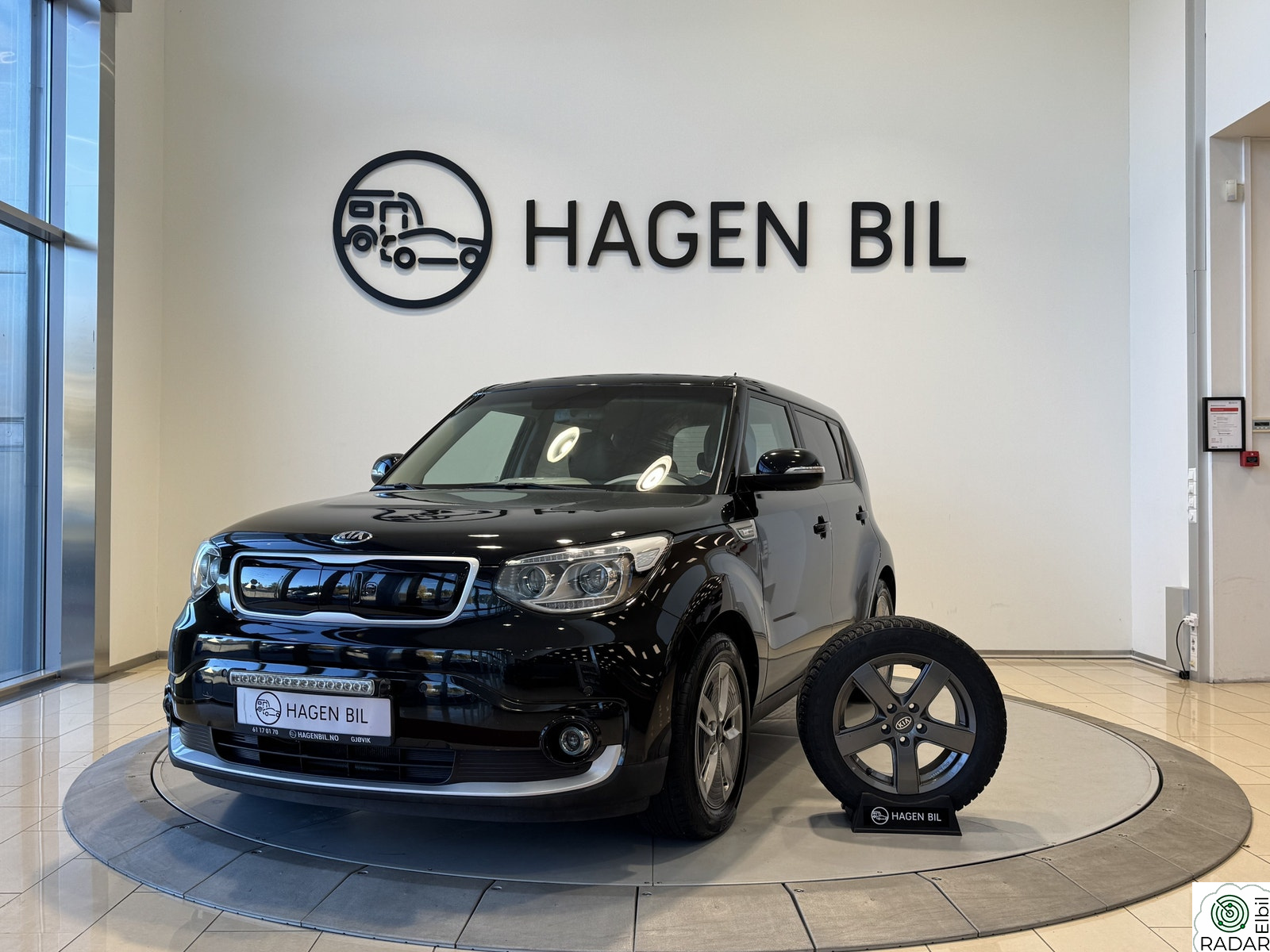KIA SOUL EV / EXCLUSIVE / SKINN / NAVI / R.KAMERA / 8XALU / DAB+