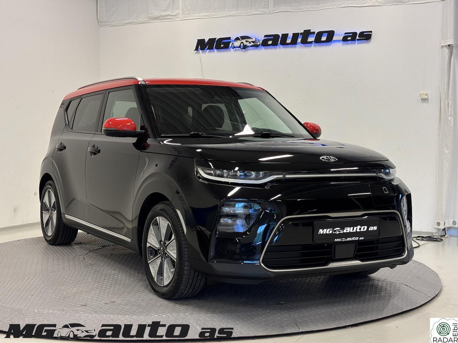 KIA SOUL Exclusive 64kWh*SKINN*KAMERA*HEAD-UP*HARMAN*VENT.SETE++
