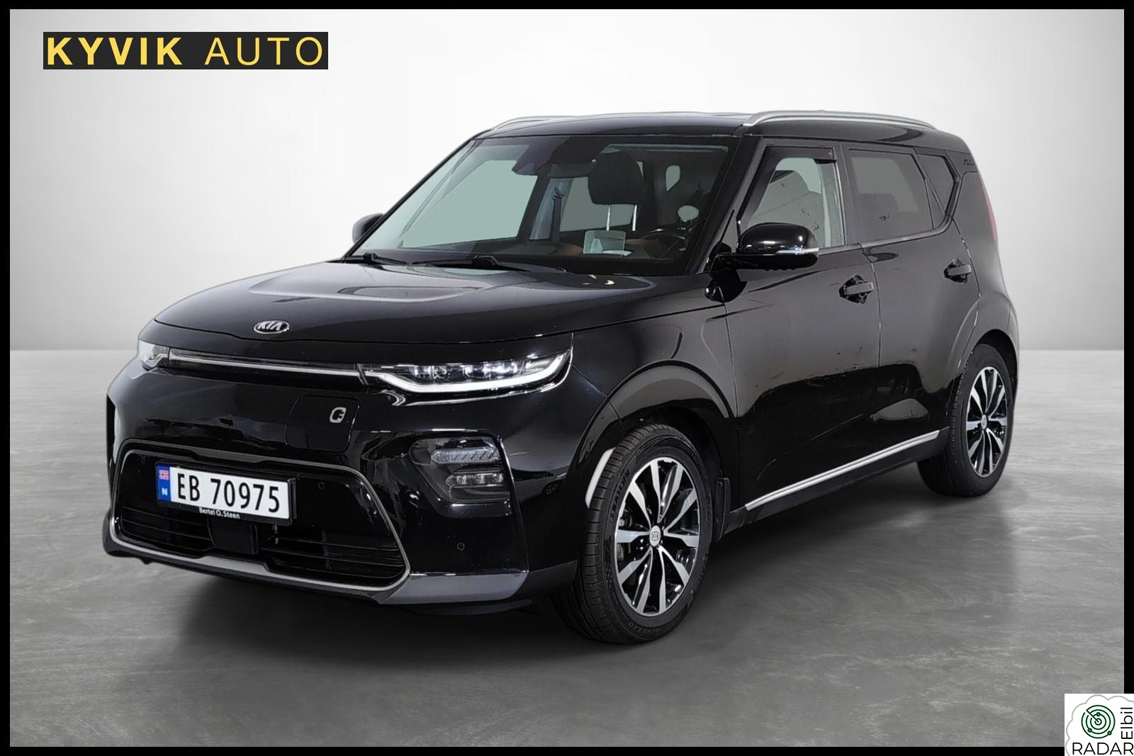 KIA SOUL / HUD / HARMAN KARDON / R.KAMERA / DAB+ / NAVI+++