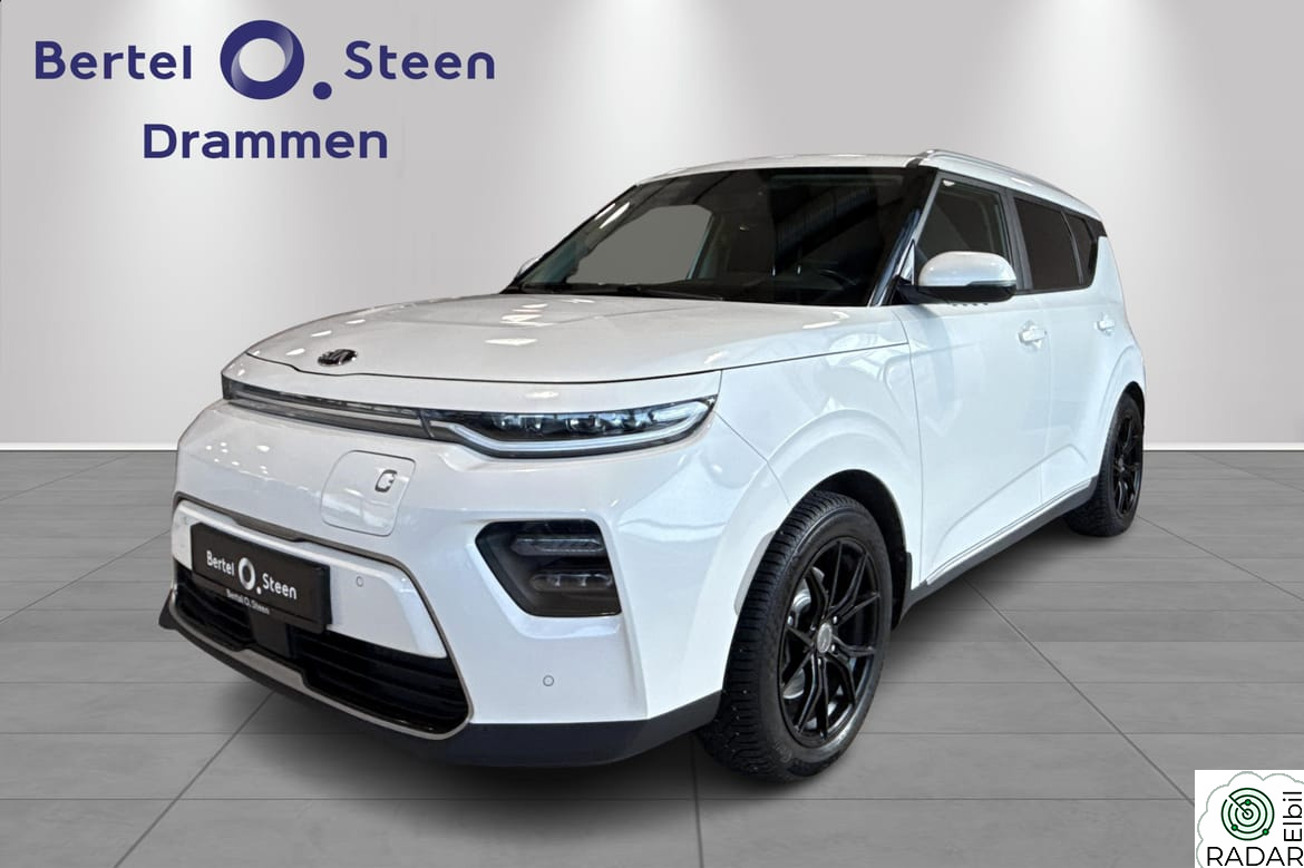 KIA SOUL 64kWh Exclusive / Harman kardon/ Skinn/ Head UP /