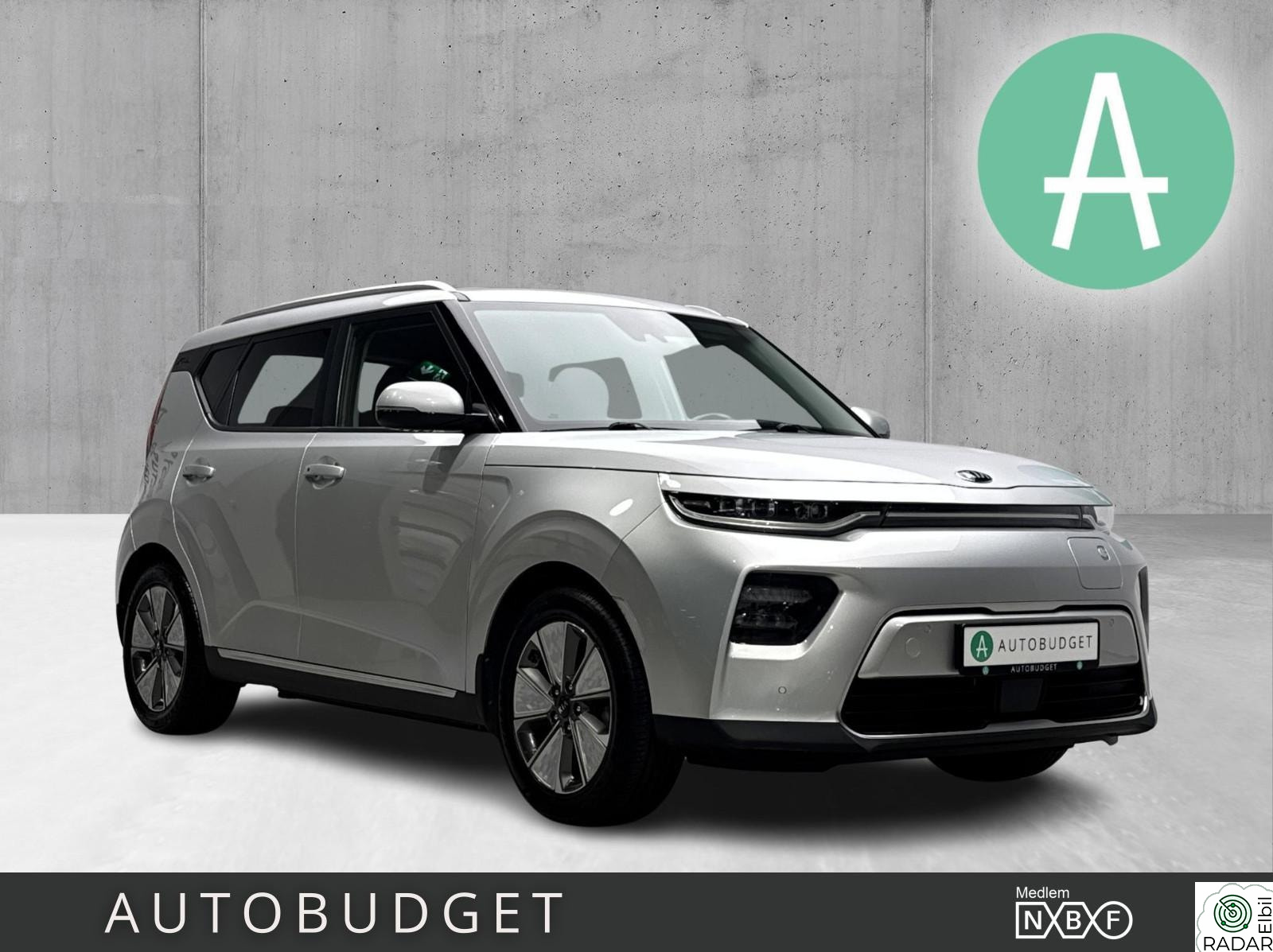 KIA SOUL Exclusive 64 kWh / Harman / ACC / Skinn / Rattvarme