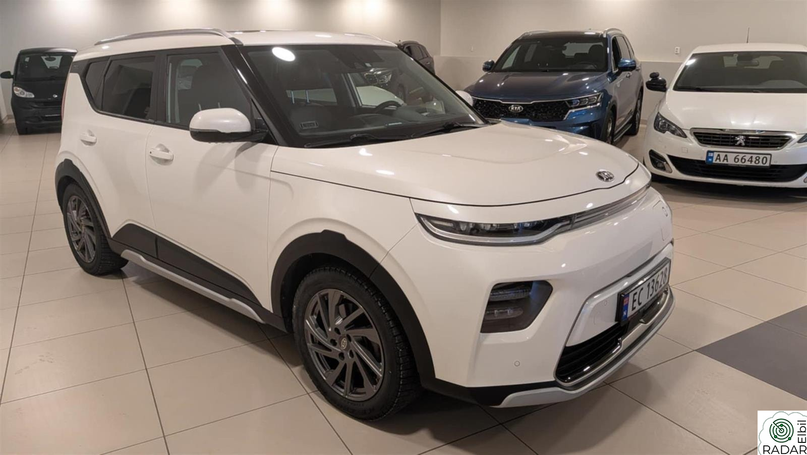 KIA SOUL Exclusive 64 kw. Suv Pak. Soltak, hengerfeste