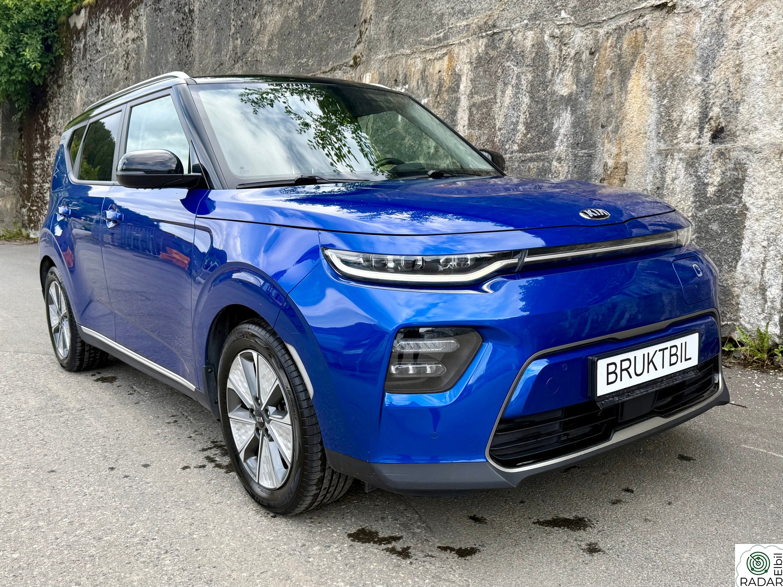KIA SOUL 64KWH/EXCLUSIVE / SKINN/HARMAN/ACC/KAMERA/HUD/NAVI/ALU