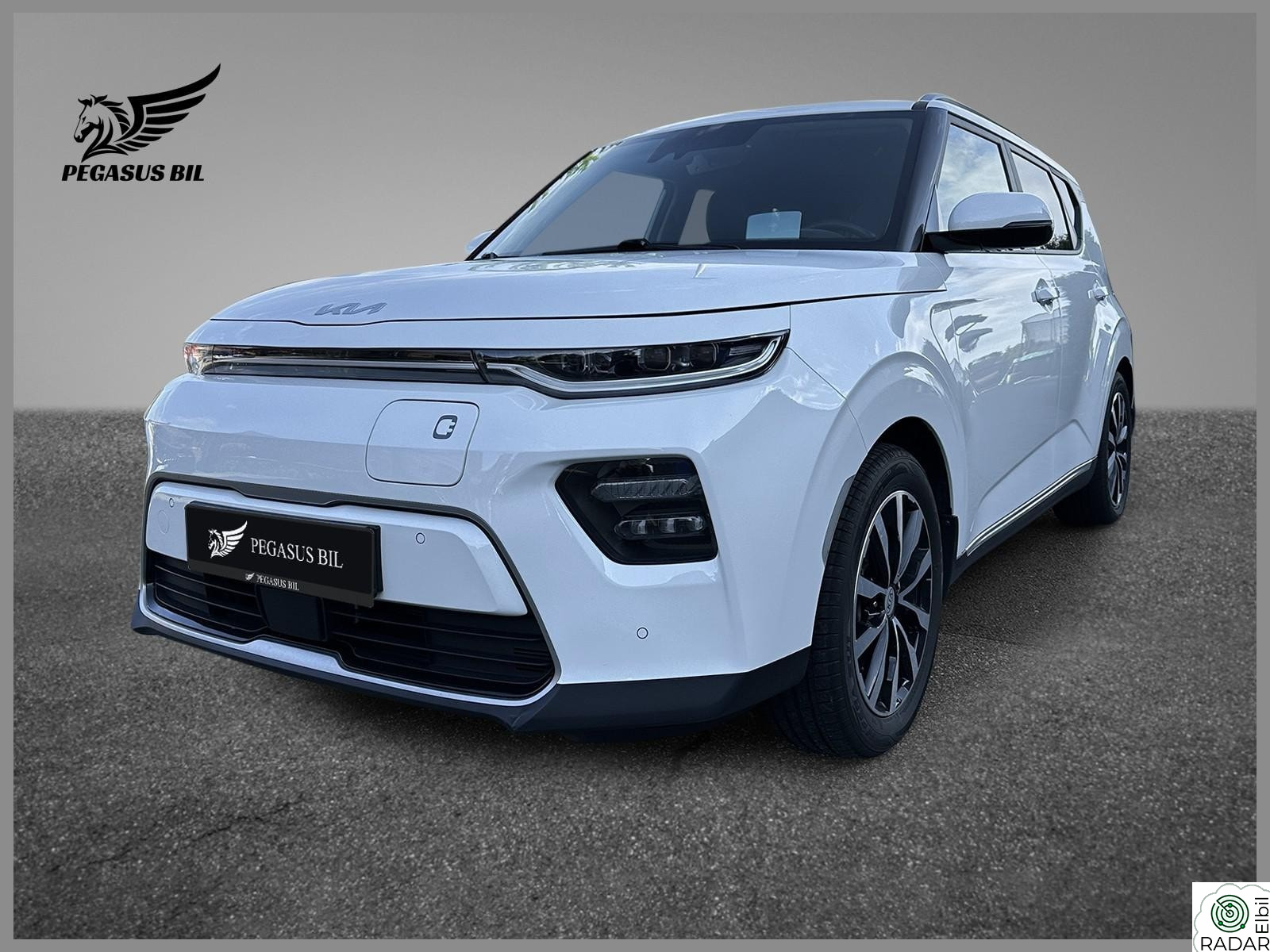KIA SOUL 64KWH EXCLUSIVE/ VENTILERTE SETER/ ACC/ CARPLAY/ NAVI