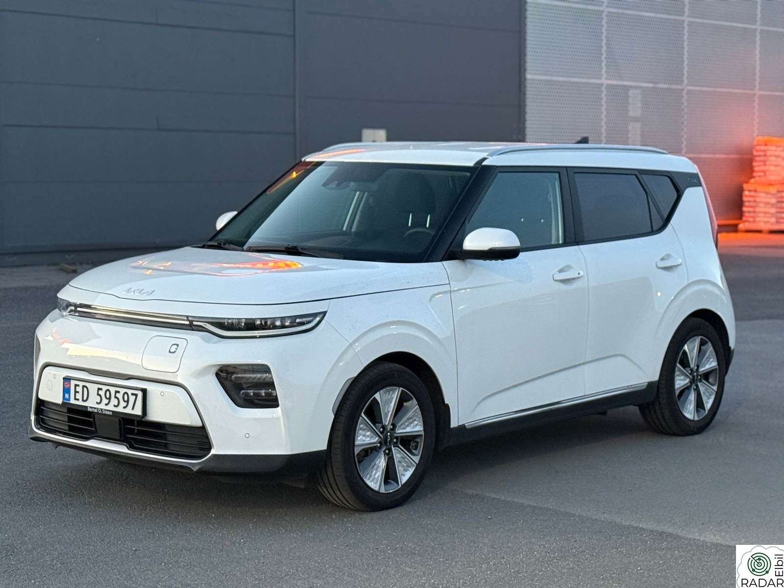 KIA SOUL 64 kWt Active full servicehistorikk bør ses!