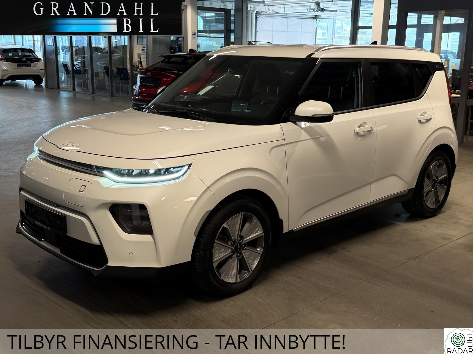 KIA SOUL Exclusive EV 452KM WLTP - Skinn - HarmanKardon - HeadUp