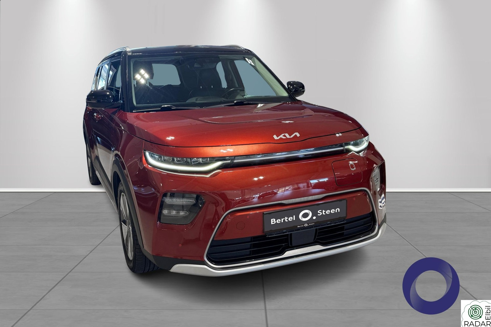 KIA SOUL Exclusive 64 kWh / SUV-PAKKE / HEAD-UP / SKINN /