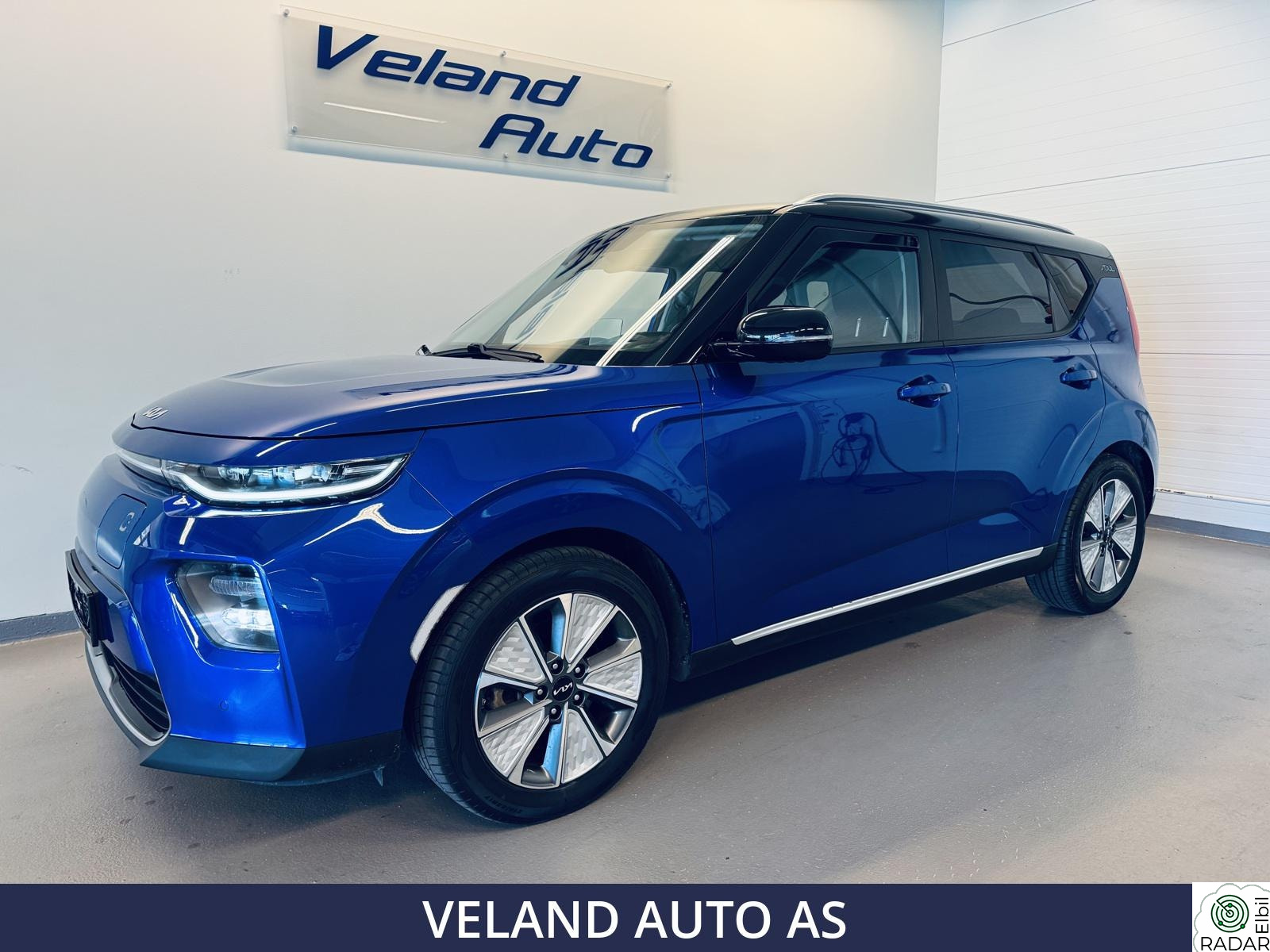 KIA SOUL 64KWH EXCLUSIVE / SKINN/HARMAN/ACC/KAMERA/HUD/NAVI