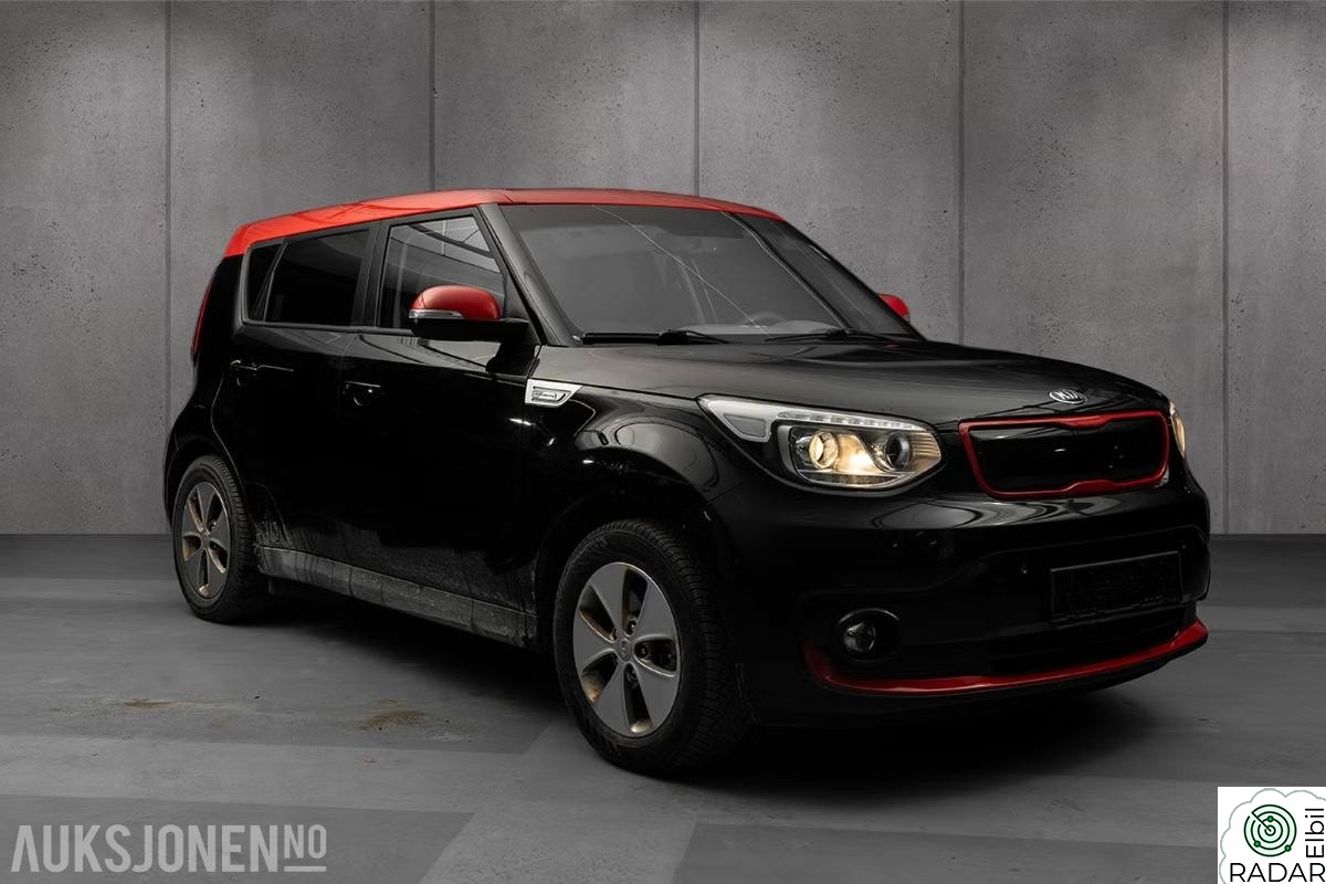 KIA SOUL Exclusive skinnseter ryggekamera s+v dekk eu ok 06.2027