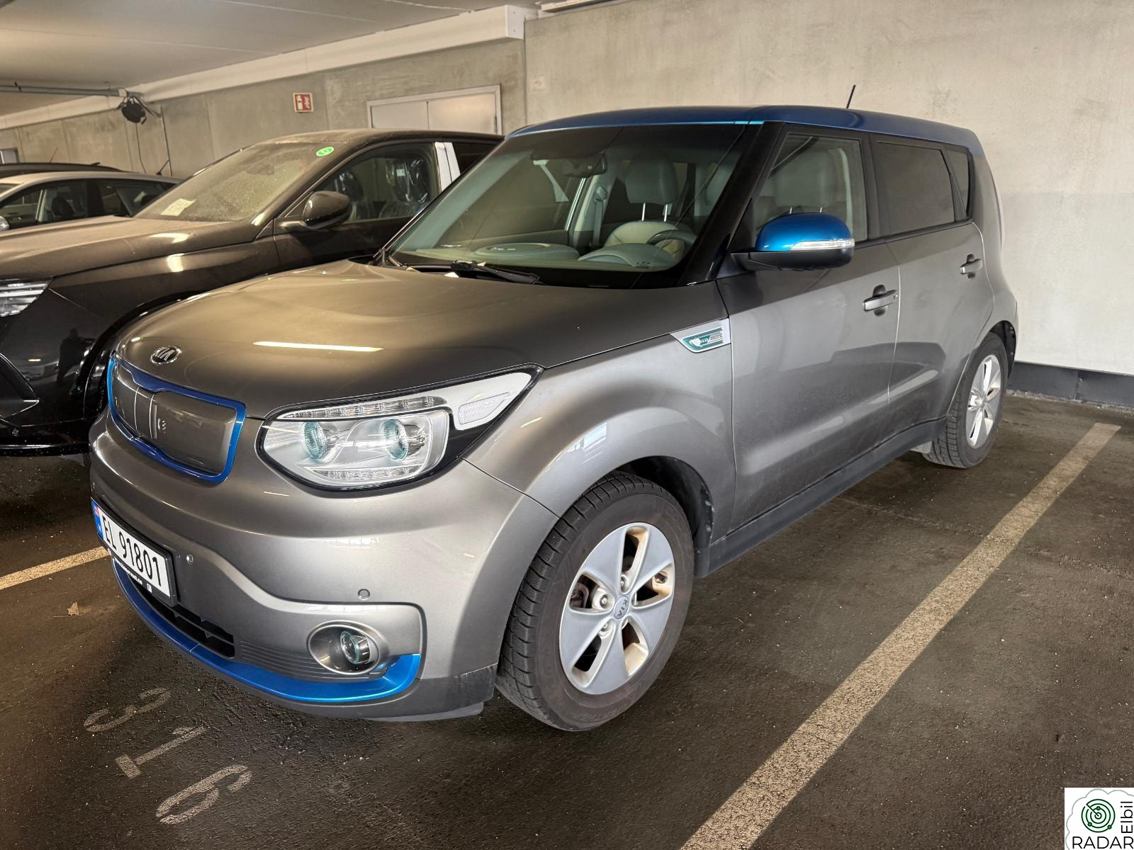 KIA SOUL ev+Exclusive Cruise Isofx DAB V-Pumpe R-Kam Navi Skinn+