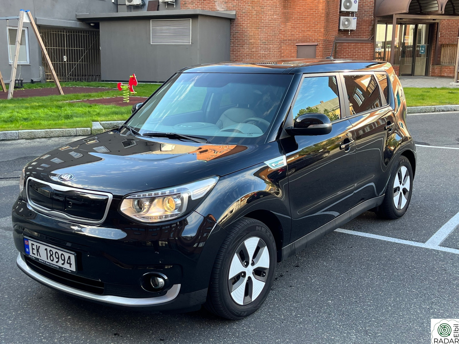 KIA SOUL Må EU-godkjennes. Se mangellapp og beskrivelse.