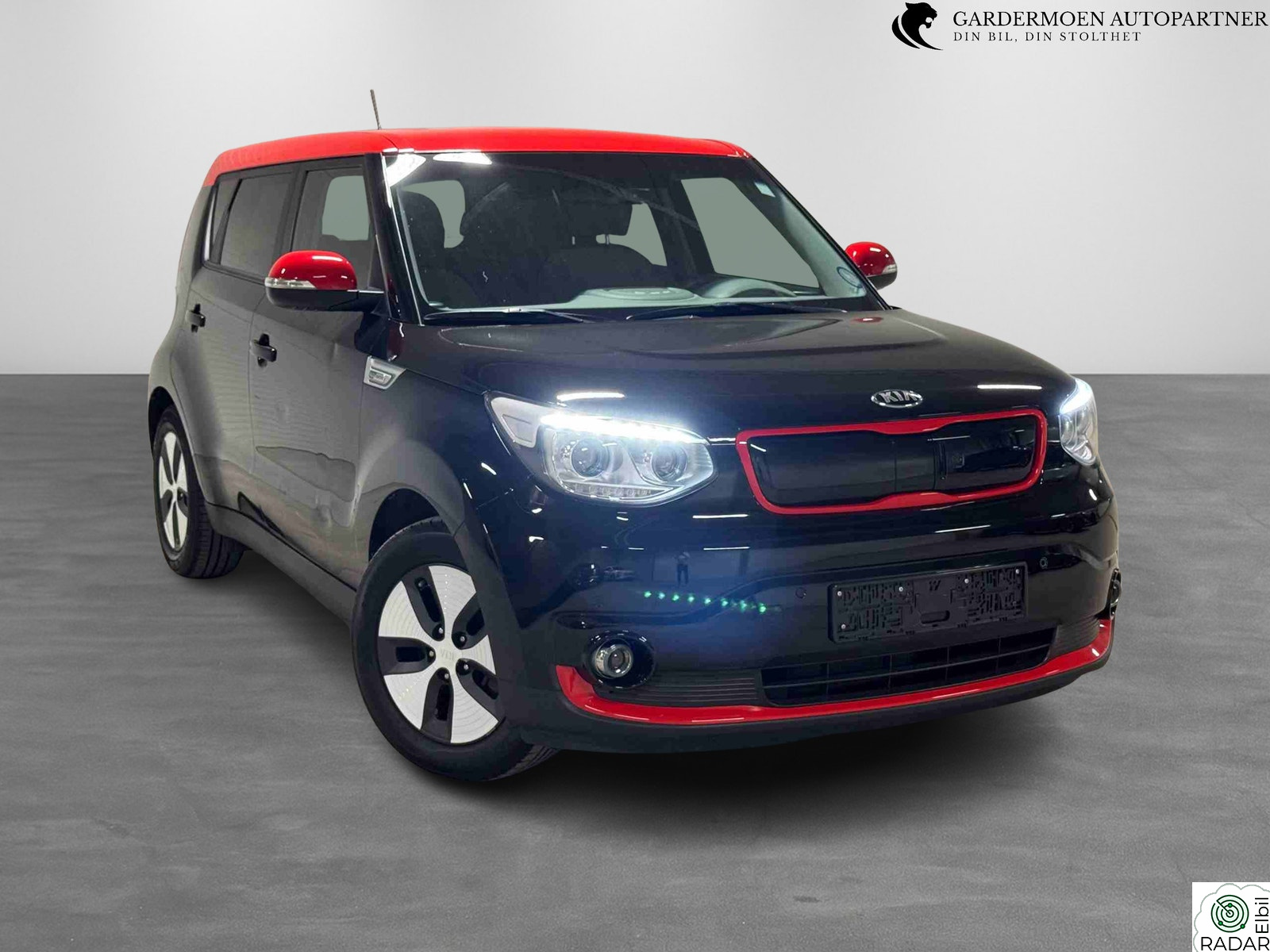 KIA SOUL EXCLUSIVE / SKINN/ KAMERA/ NAVI/ DAB/ LAV KM