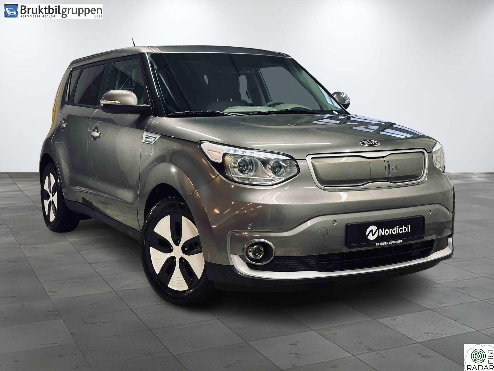 KIA SOUL 30 KWH - Exclusive - Carplay - R.kam - Skinn- Varmpumpe