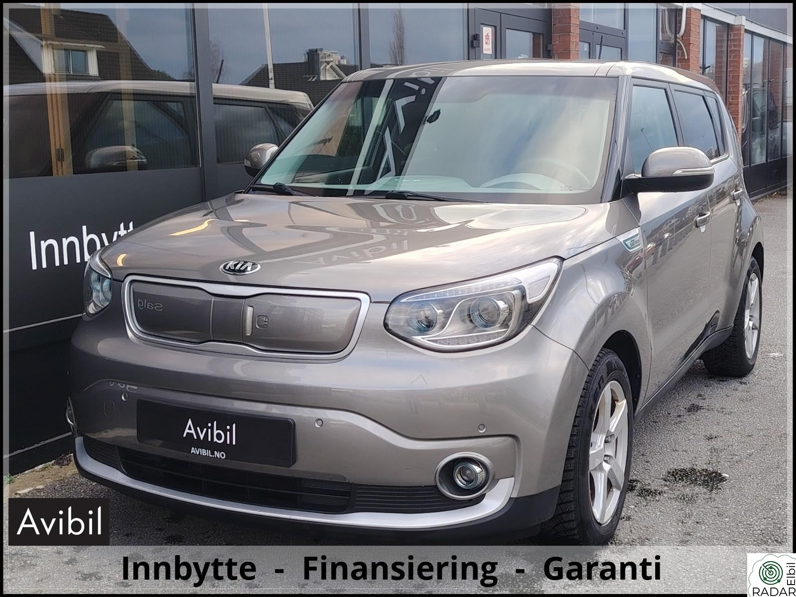 KIA SOUL Exclusive / EU 04.27 / Skinn / Norsk / V.Pumpe / R.Kam+