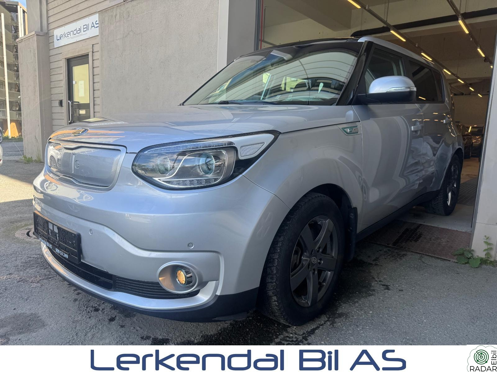 KIA SOUL LAV KM, SKINN, PANORAMASOLTAK, RKAMERA, OPPVARMET RATT,