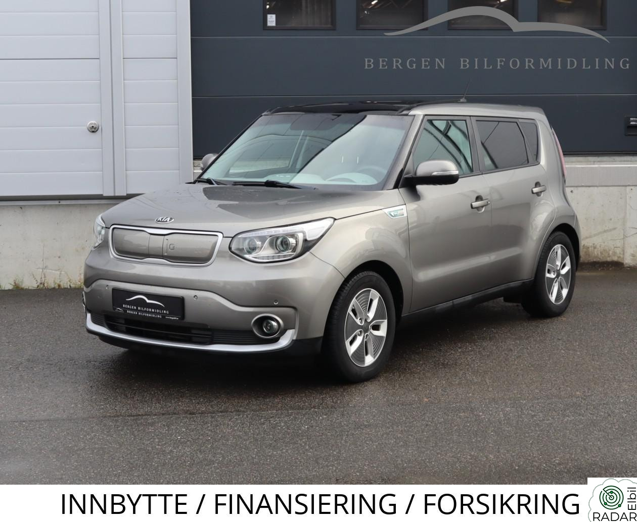 KIA SOUL Exclusive/ 30kWh/ Soltak/ Navi/ R.kamera/ Skinn/ CC+