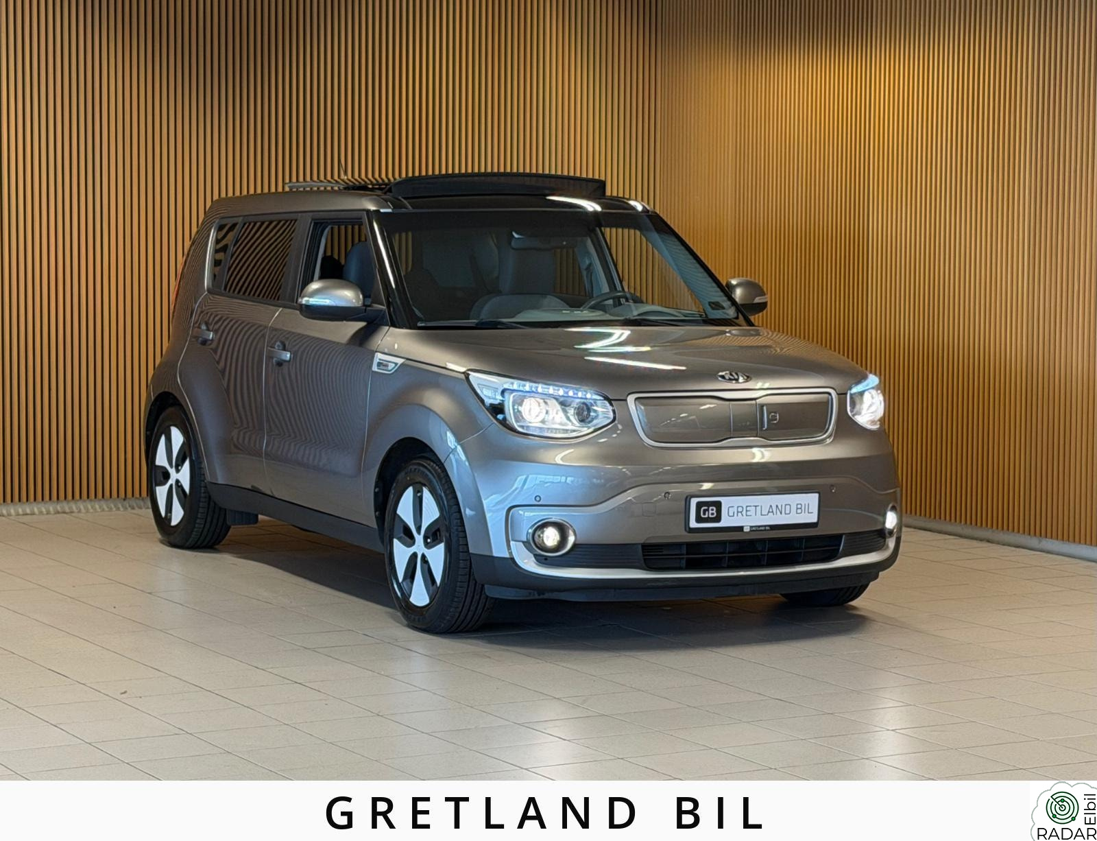 KIA SOUL 30KWH/EXCLUSIVE/PANO/SKINN/KLIMA/KAMERA/RATT VARME