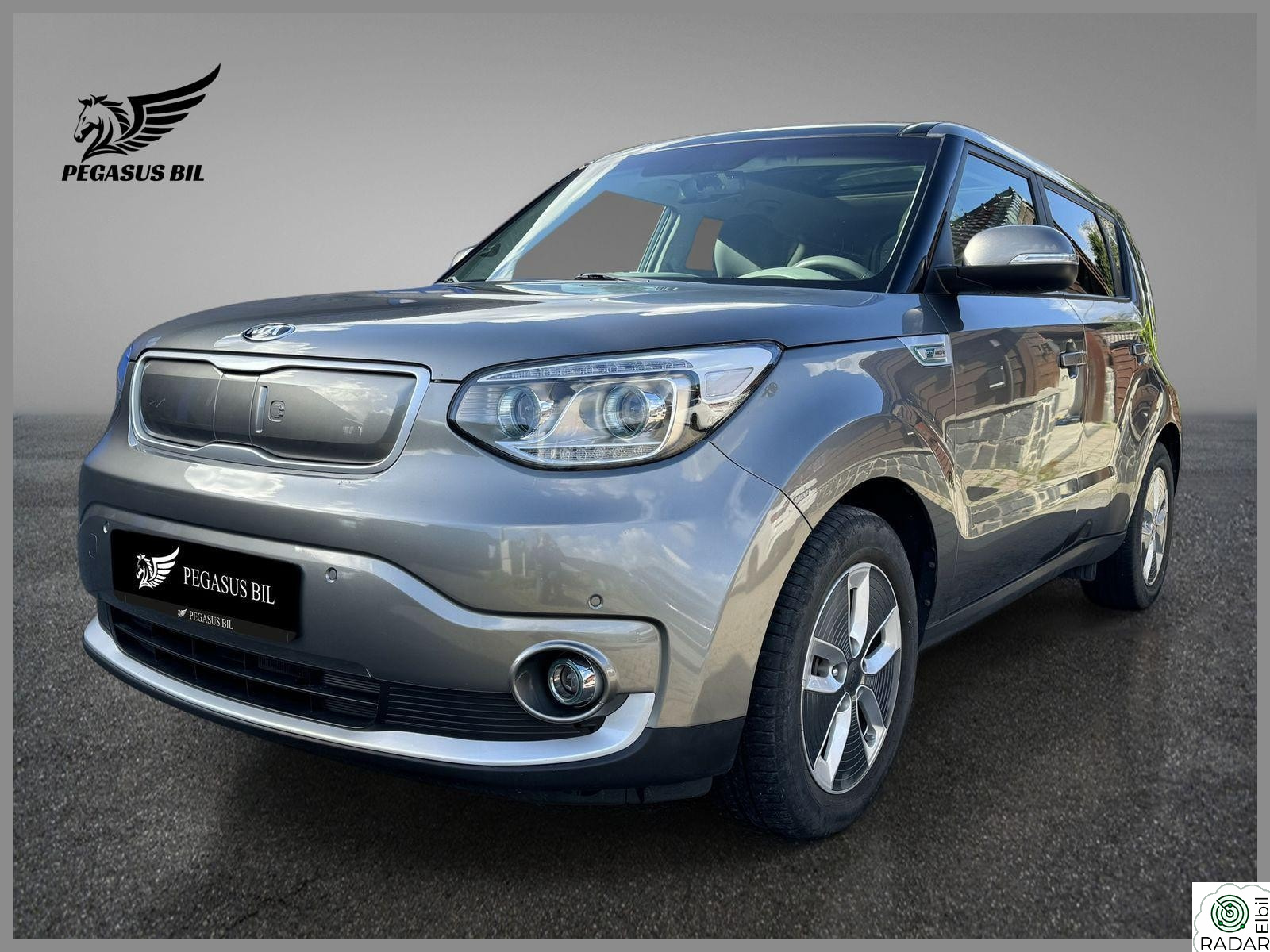 KIA SOUL Exclusive/ APPLE CARPLAY/ NAVI/ RATTVARMER/30KW/LAV KM