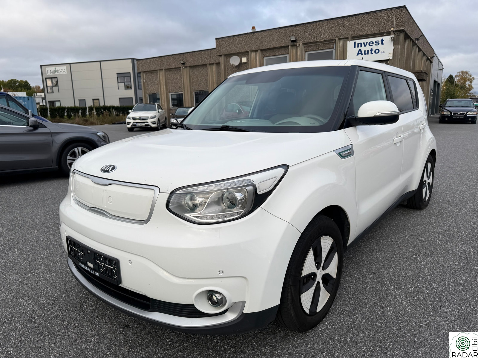 KIA SOUL 33Kwh 110Hk Exclusive Navi Skinn Kamera Cruise DAB NyEu
