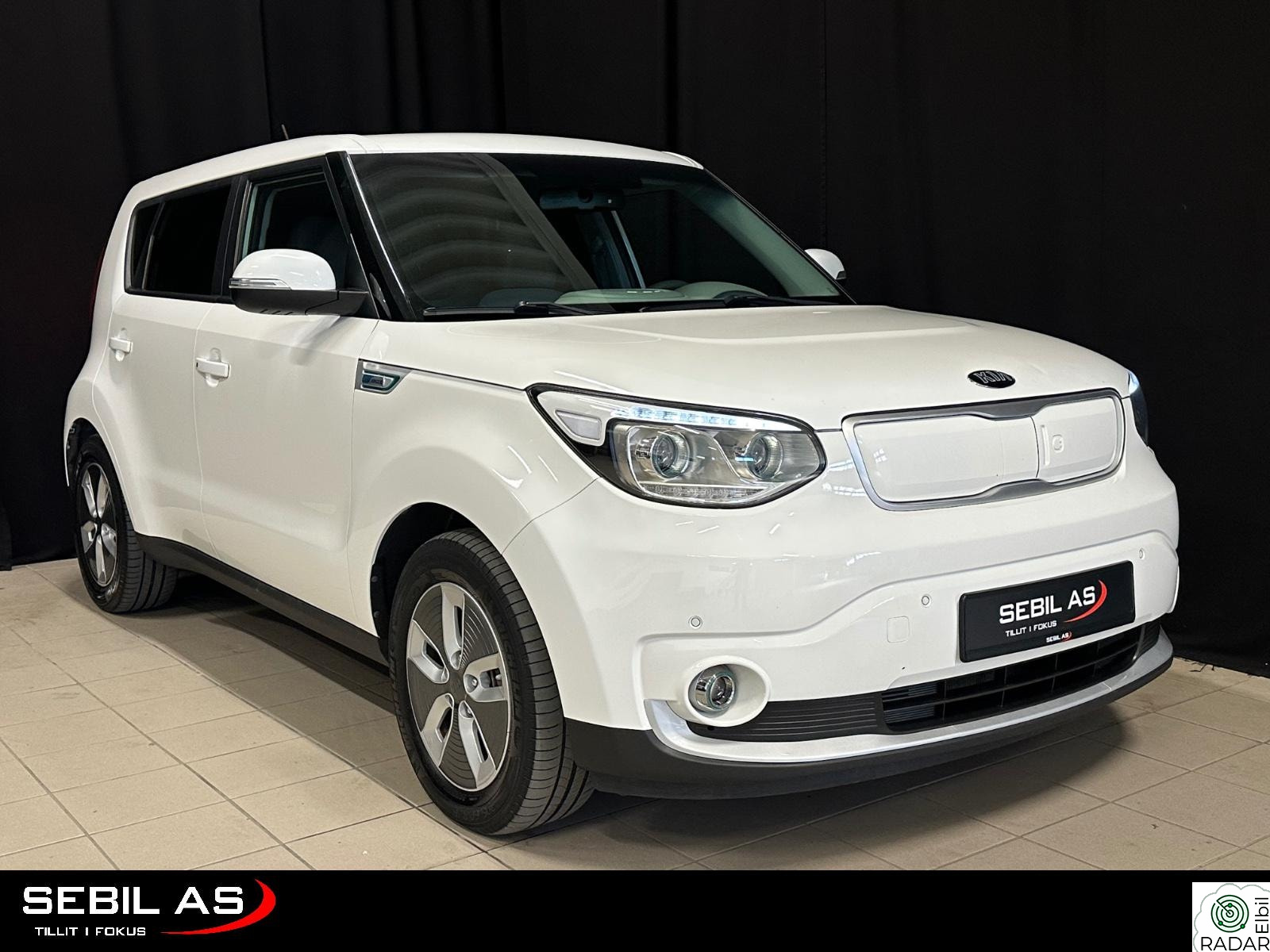 KIA SOUL EXULUSIVE 250KM SKINN/KAMERA/BT/LAV KM/NAVI/DAB/S.V++