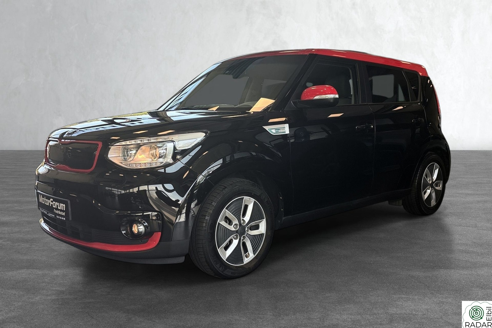 KIA SOUL 30kWh Exclusive /Vent.Seter/Skinn/Apple+