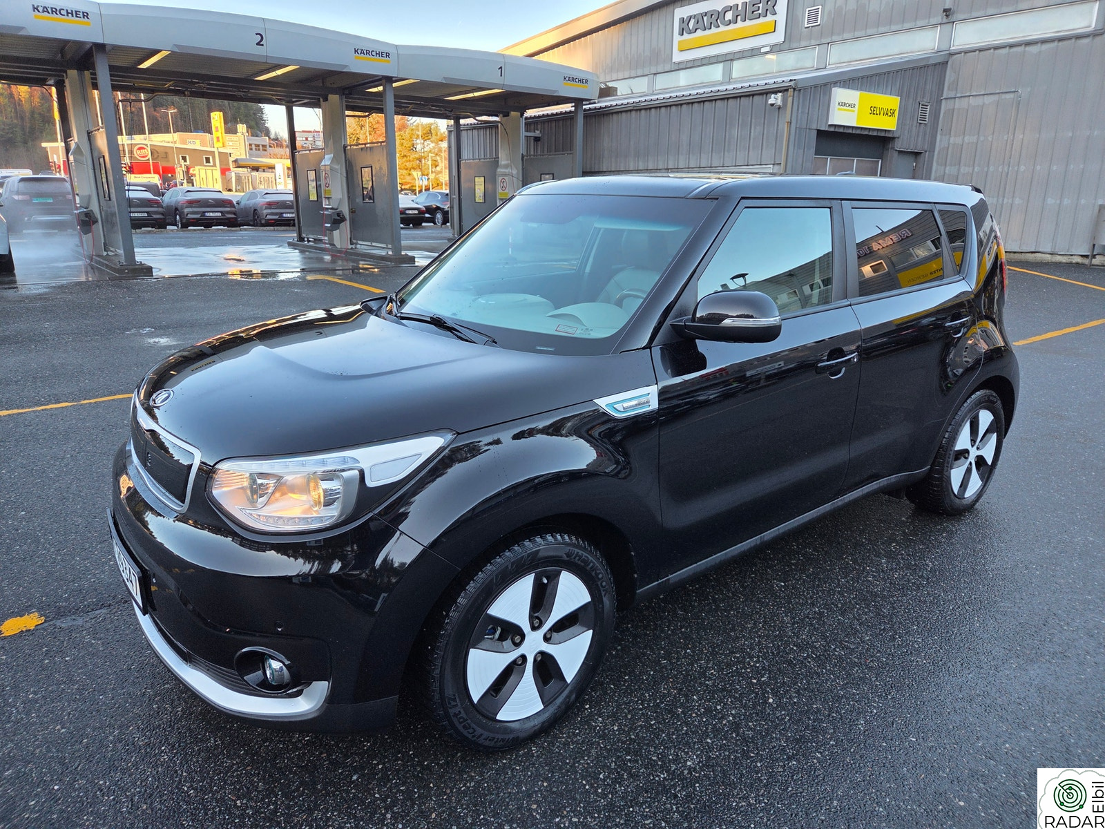 KIA SOUL EXCLUSIVE 30kwh / PANORAMA /SKINN / NYE BREMSER.