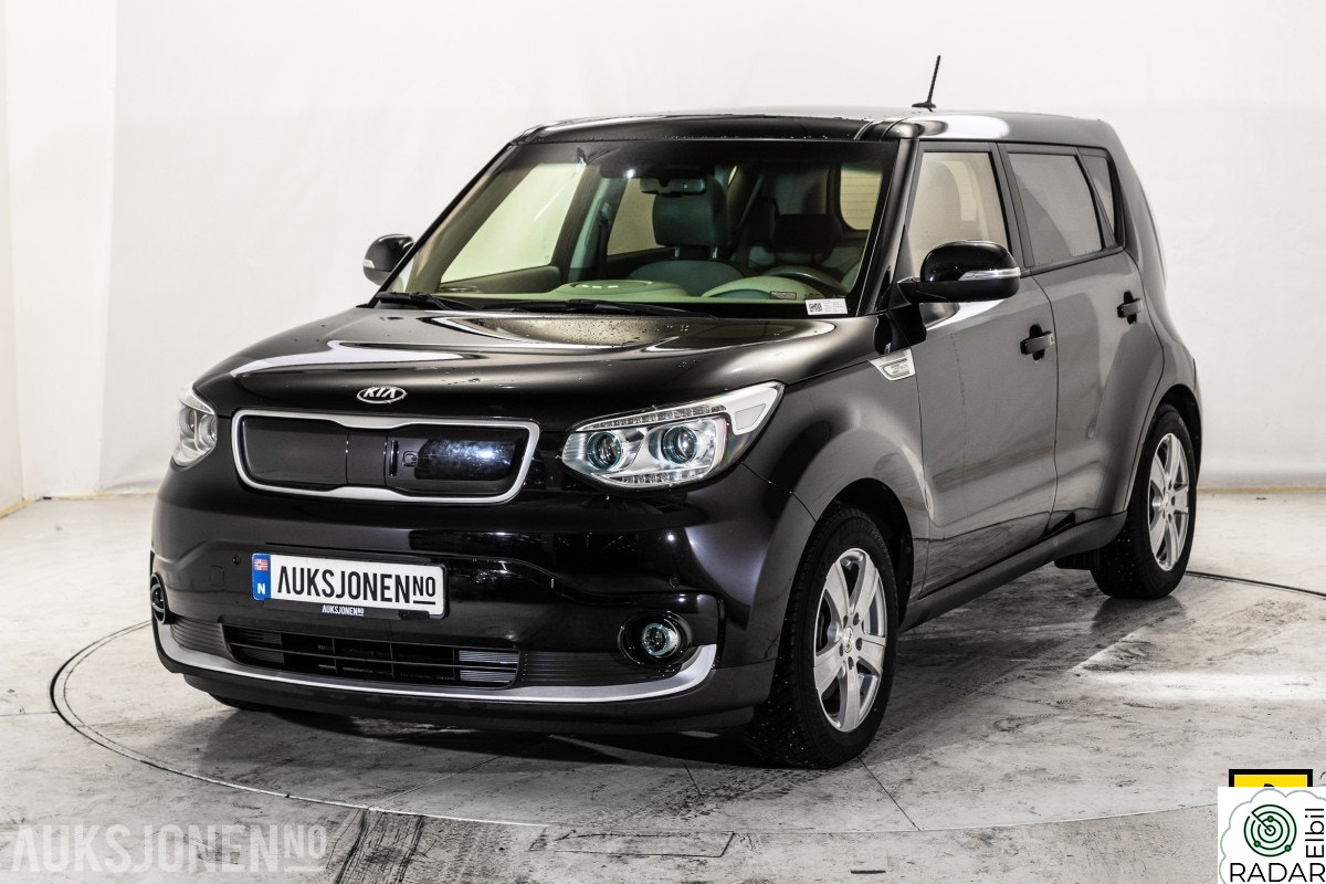 KIA SOUL EV EXCLUSIVE SOLTAK KAMERA RATTVARME SKINN NAVI