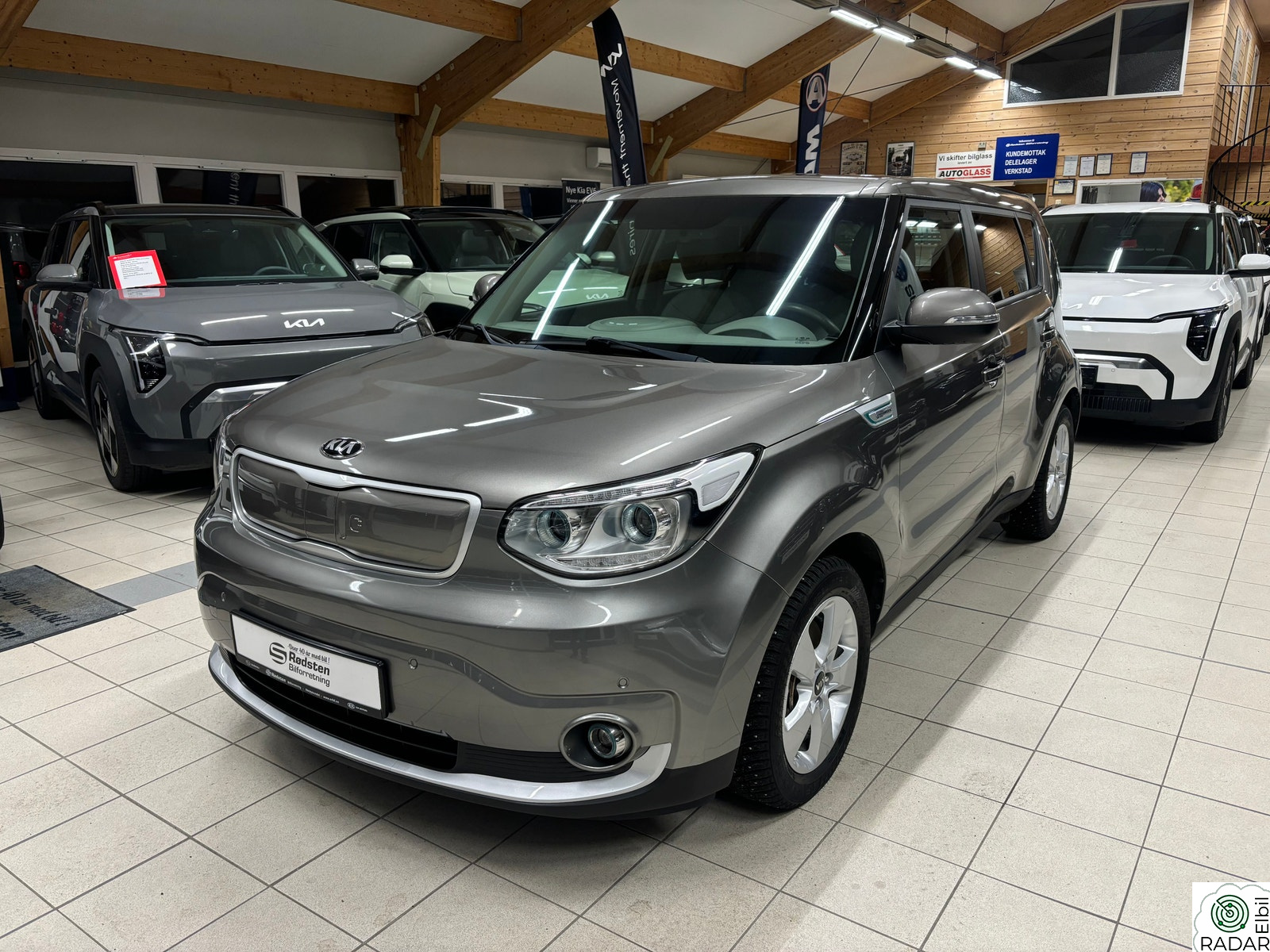 KIA SOUL Exclusive ,Skinn, Navi, Dab, Norsk Bil! Lav km !++