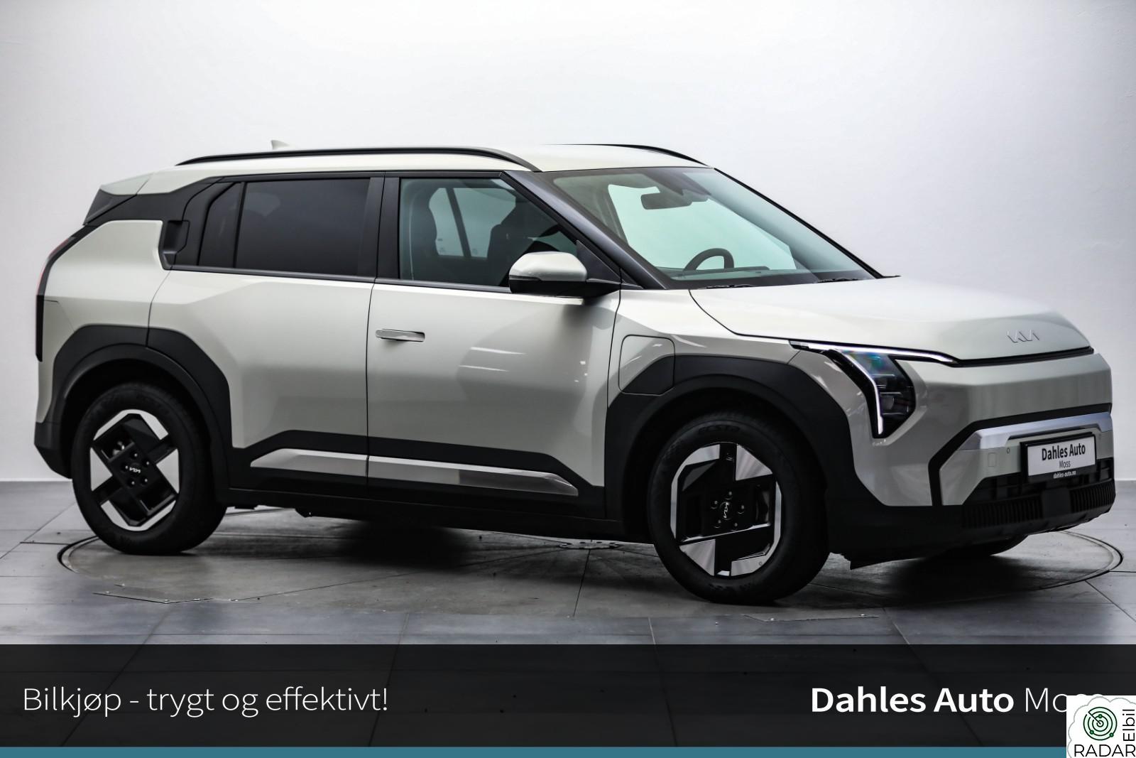 KIA EV3 LR 81,4kw Exclusive Navi/Kamera/Oppv.ratt/Skinn/El.sete