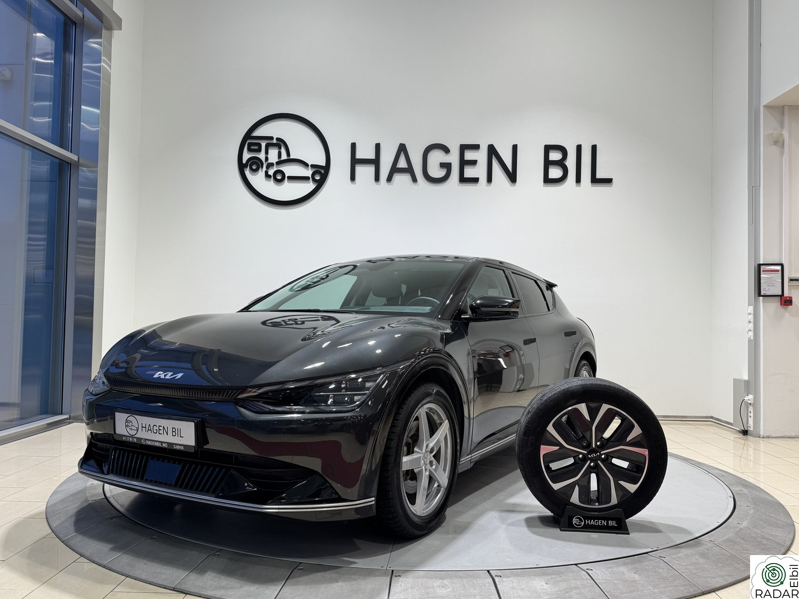 KIA EV6 2WD / EXCLUSIVE / LYST SKINN / NAVI / R.KAMERA / DAB+ /