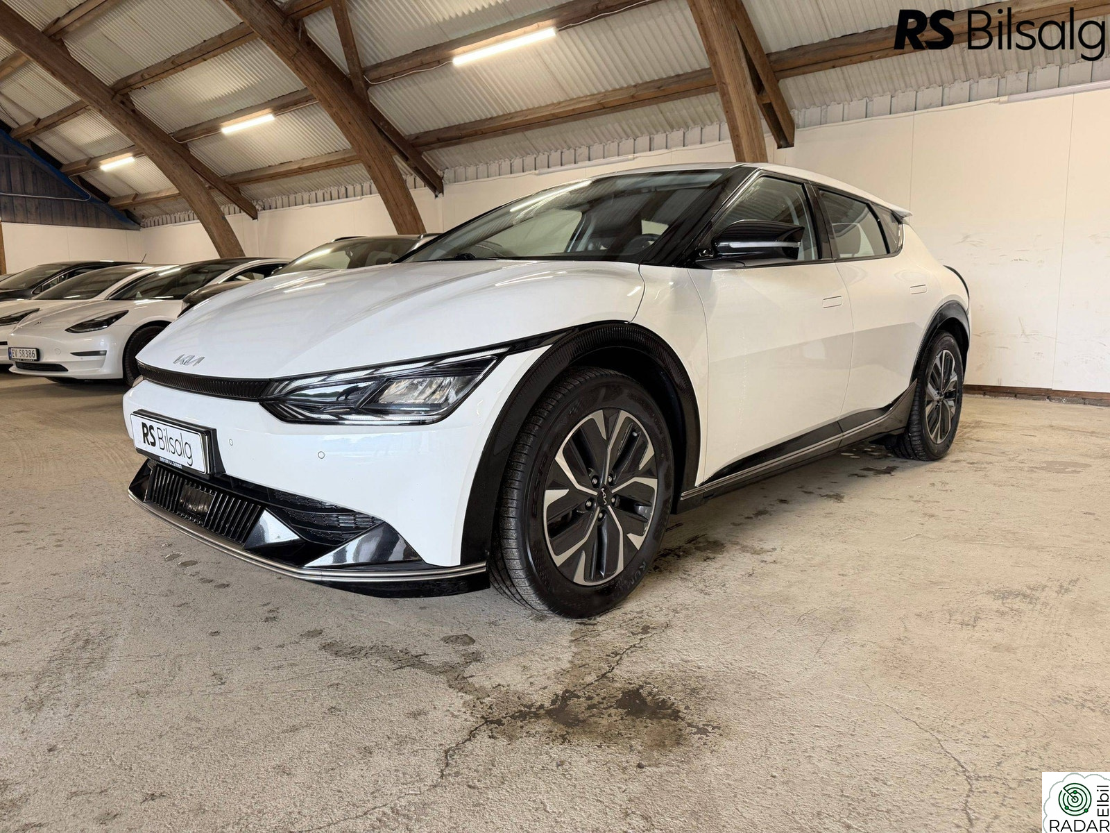 KIA EV6 58KWh/EXCLUSIVE/SKINN/LAV KM/VELHOLDT