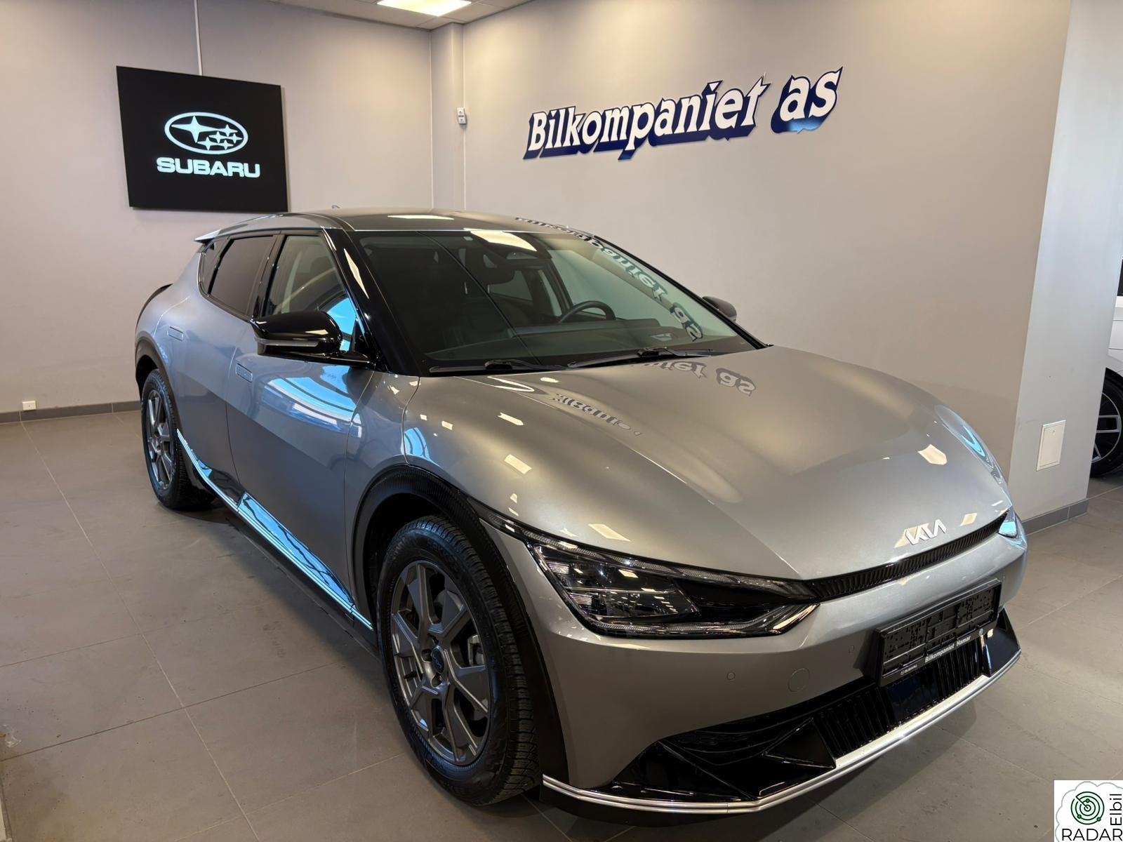 KIA EV6 Exclusive/Nybilgaranti/Strøken bil/Kun 17000km