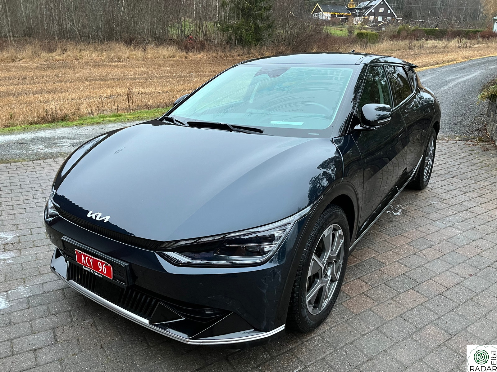 KIA EV6 Exclusive AWD. 506km. Alt utstyr. Krok. 1eier.