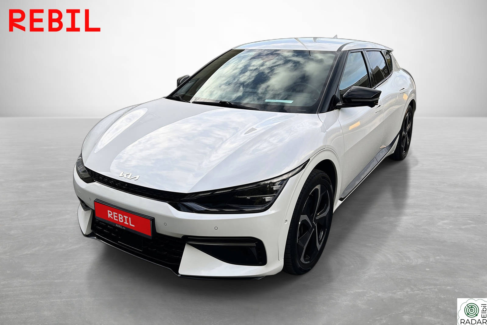 KIA EV6 GT line/77kWH/Krok/AWD/Meridian/360/Matrix/V2L/V.pumpe