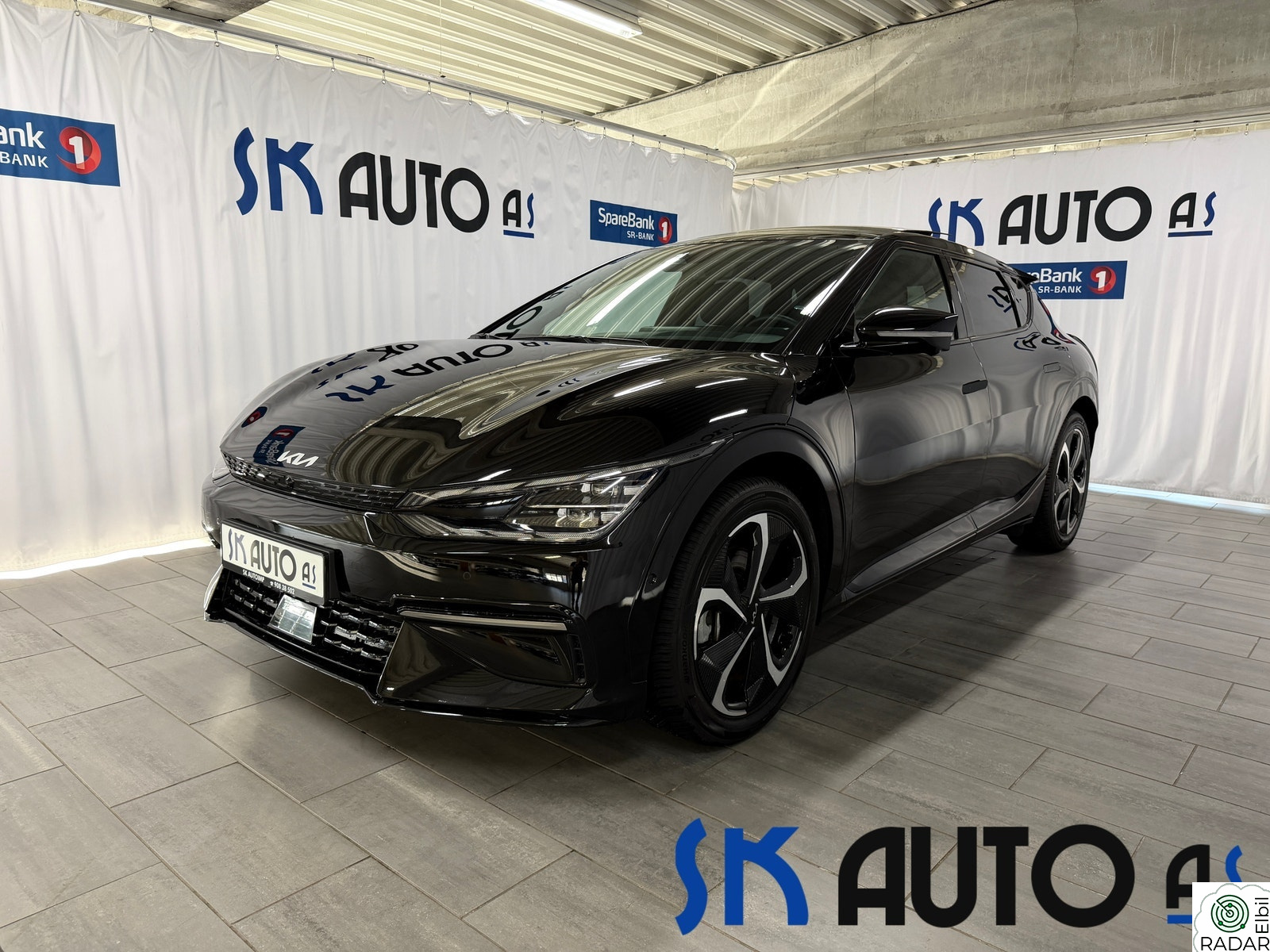 KIA EV6 GT-LINE 77KW 325 HK AWD/SOLTAK/HUD/S/V DEKK/SKINN++
