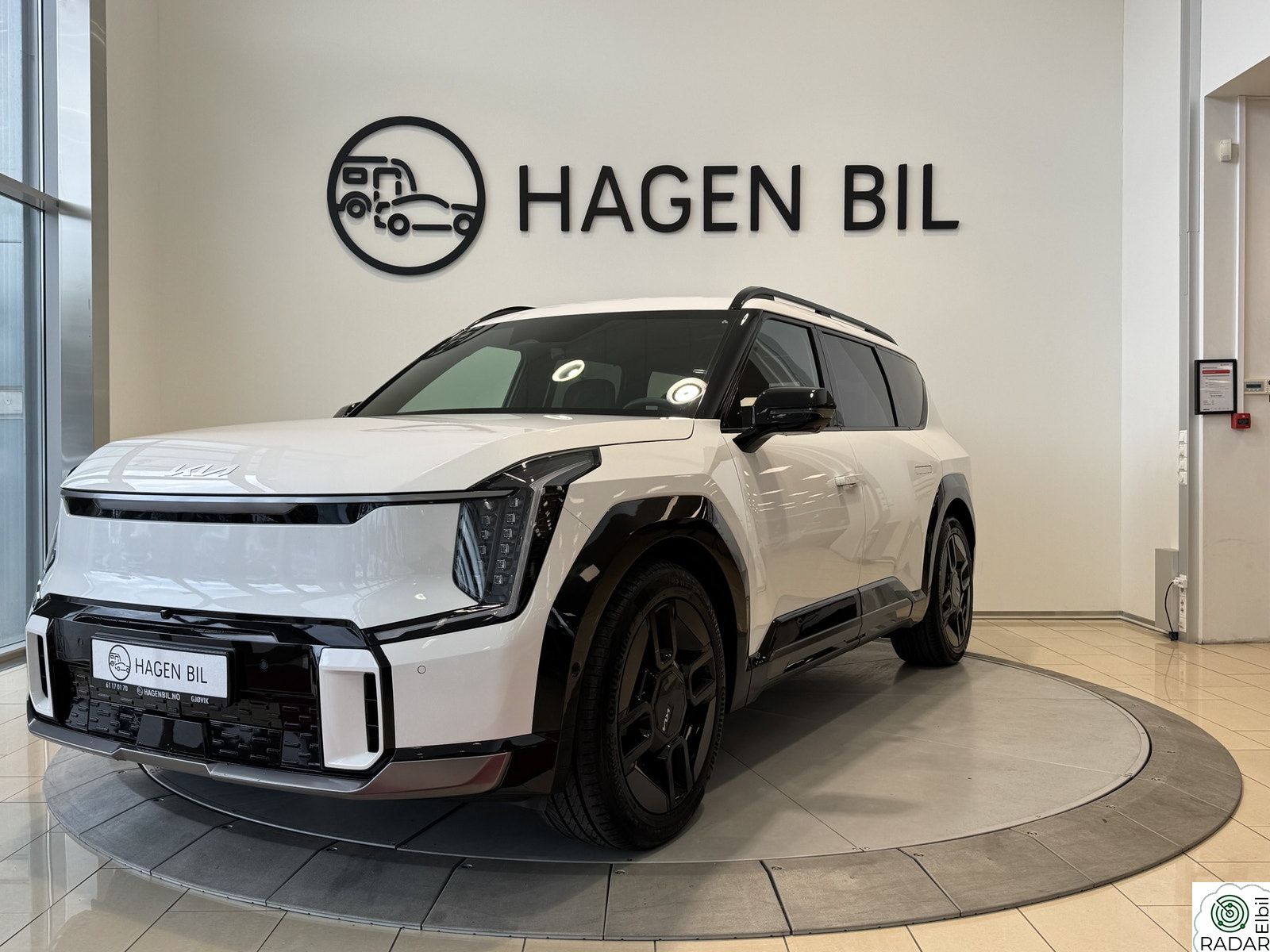 KIA EV9 GT-LINE / 7-SETER / SKINN / NAVI / R.KAMERA / DAB+ / PA