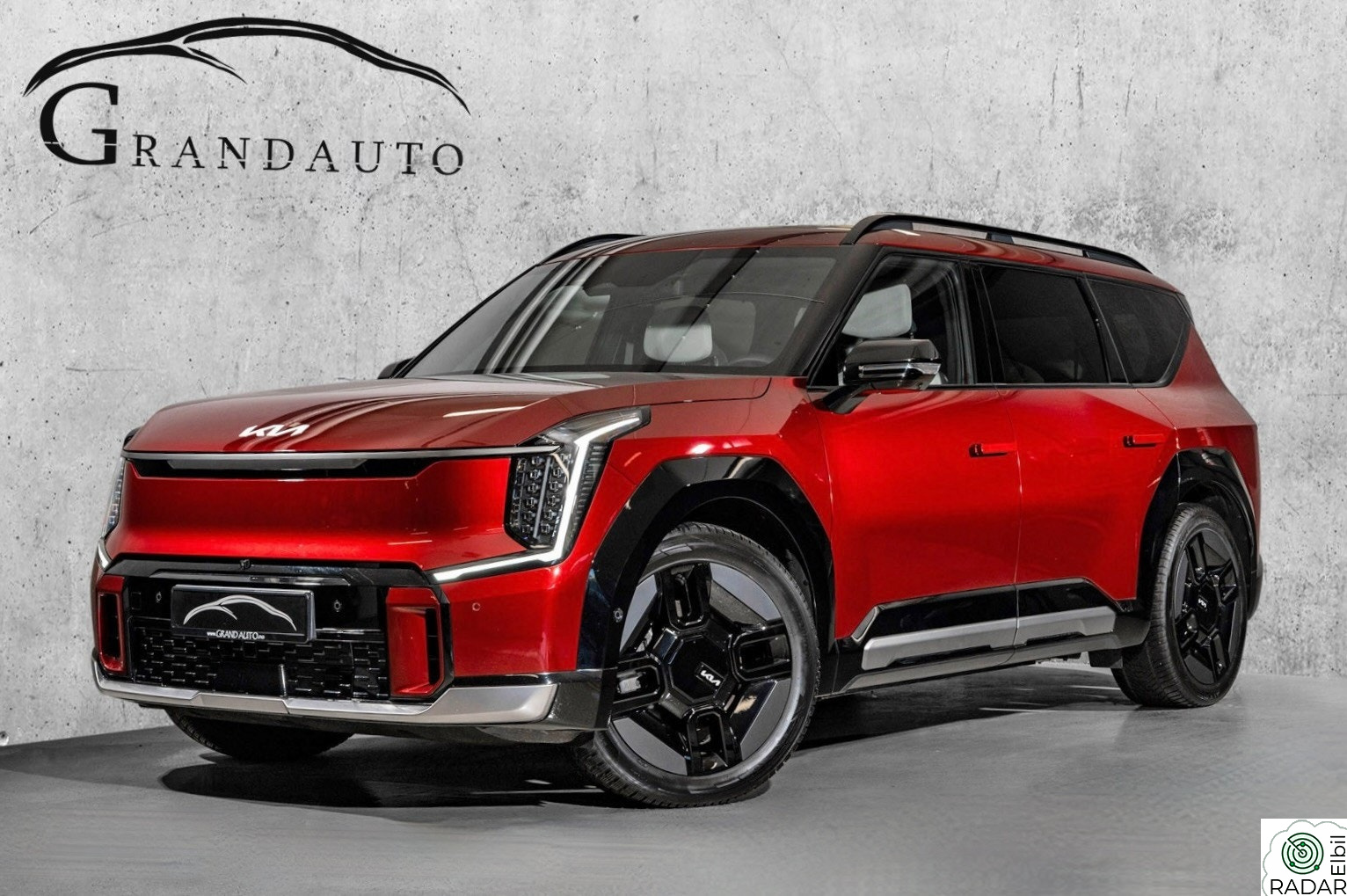 KIA EV9 GT-LINE LAUNCH EDITION 6-SETER PANO HEADUP TOPPUTSTYRT!