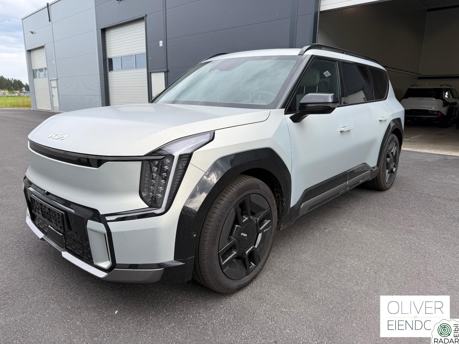 KIA EV9 GT LINE/ 6 SETER /S-V HJUL/ACC/MASSASJE/V2L LEV KLAR NÅ
